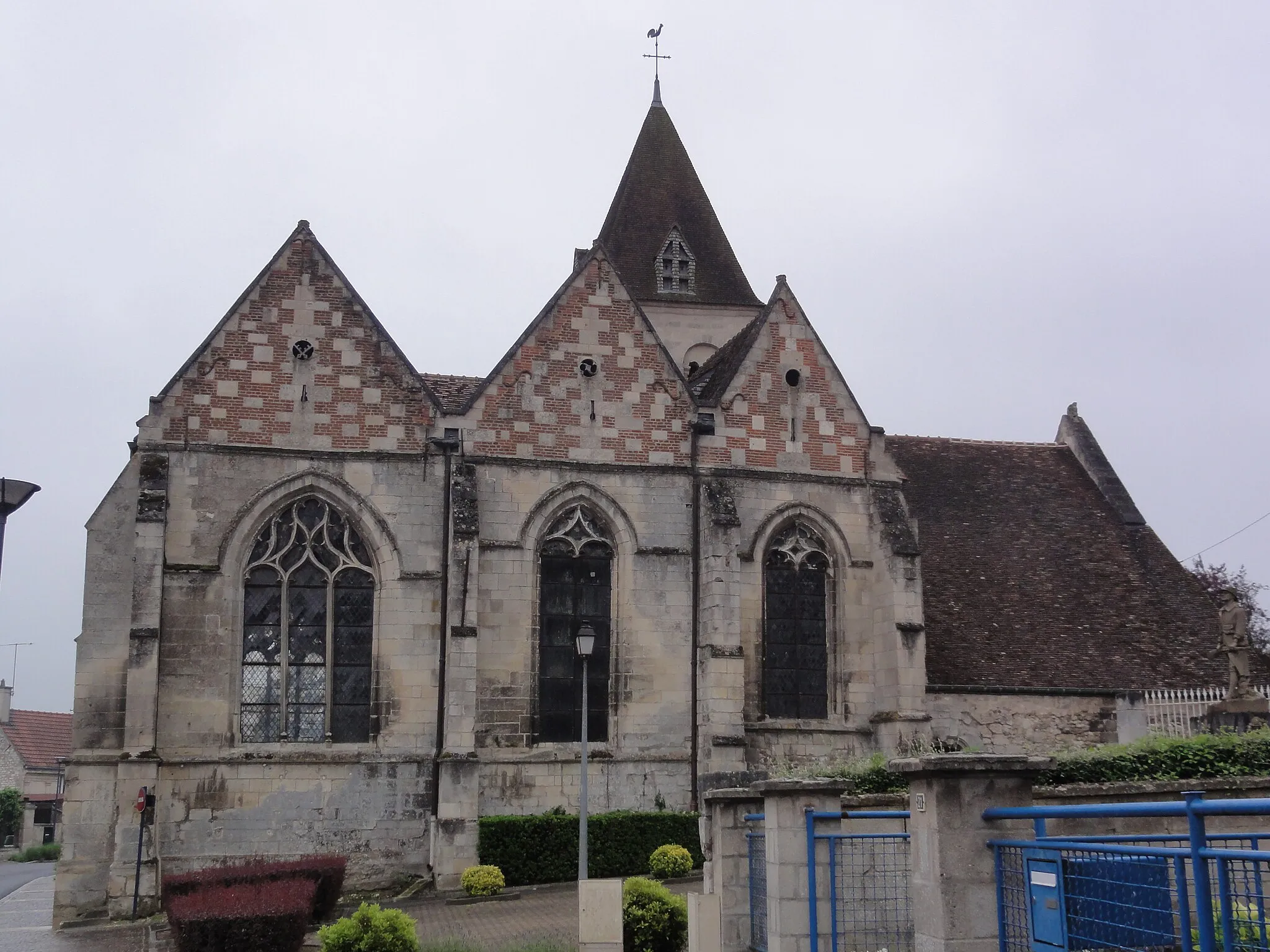 Photo showing: This building is classé au titre des monuments historiques de la France. It is indexed in the base Mérimée, a database of architectural heritage maintained by the French Ministry of Culture, under the reference PA00114720 .