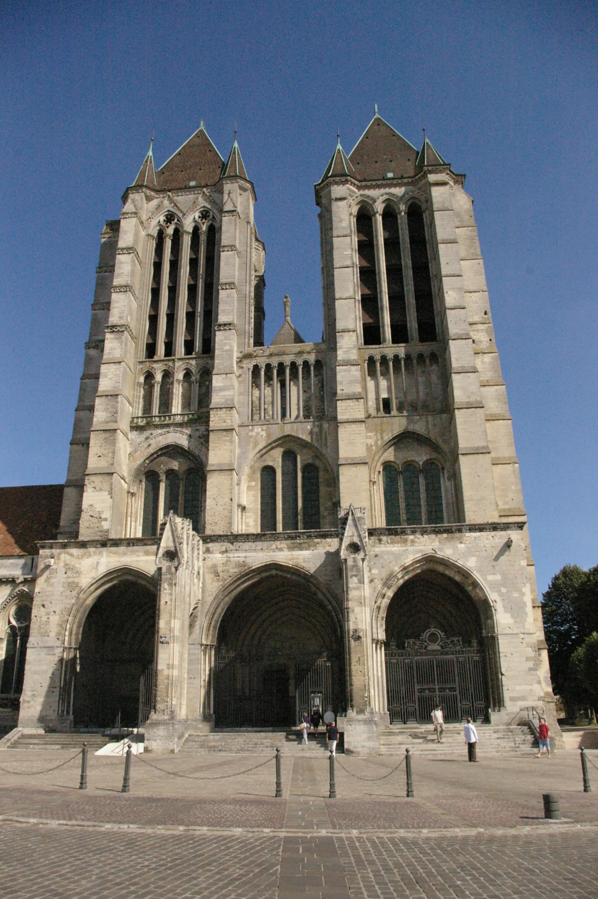 Photo showing: Façade de la cathédrale