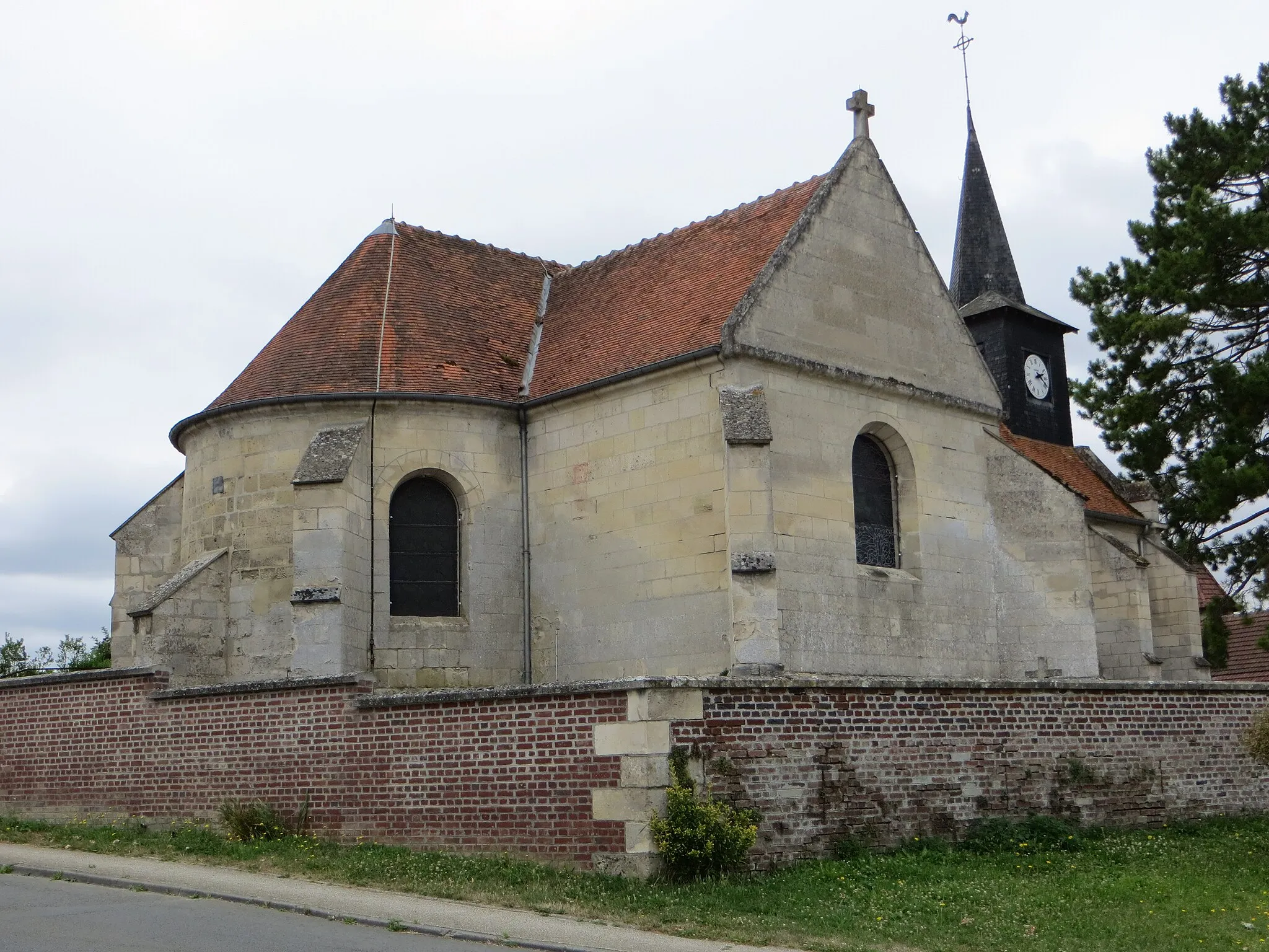 Photo showing: Vue générale de l'église