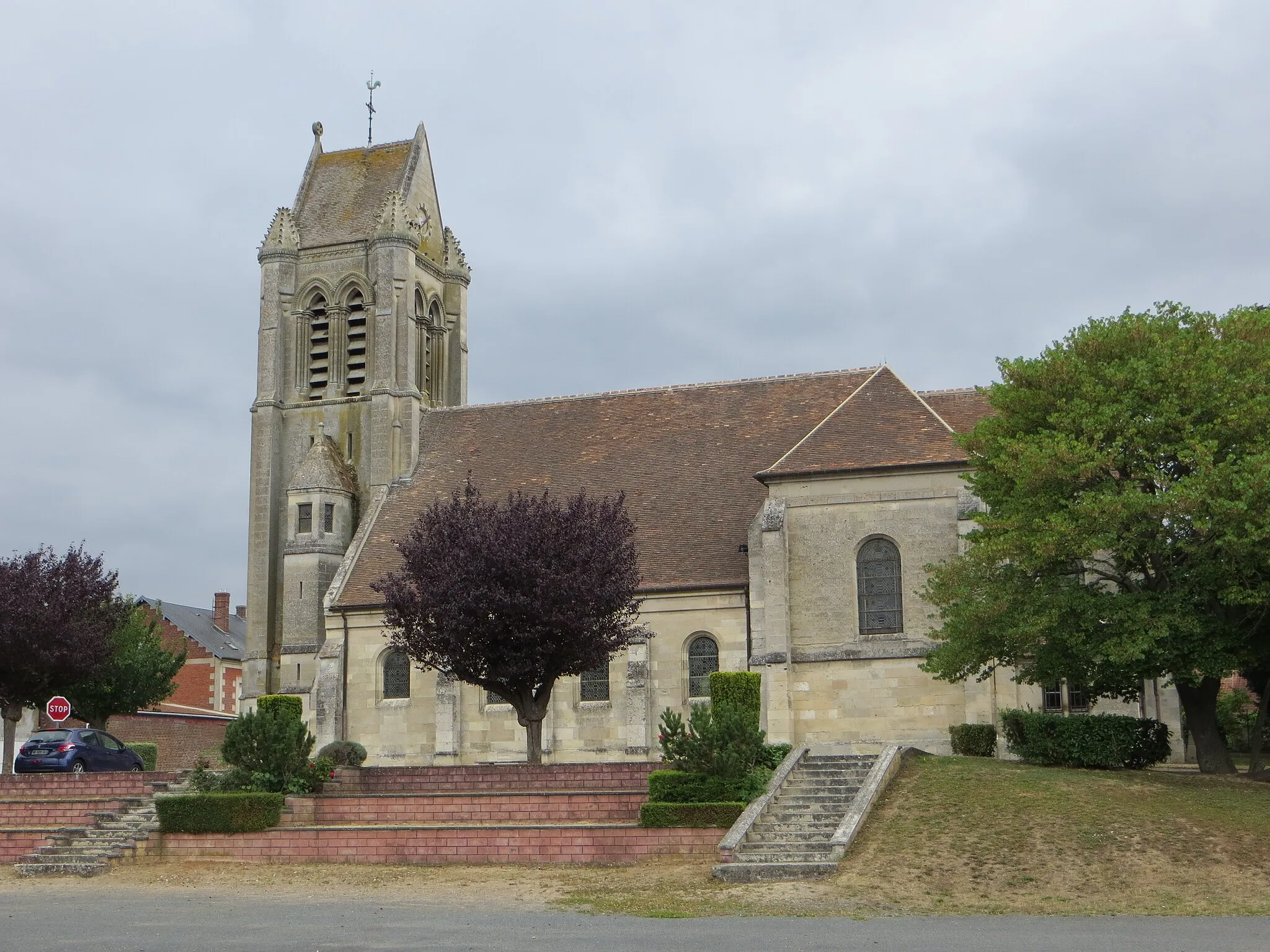 Photo showing: Vue générale de l'église