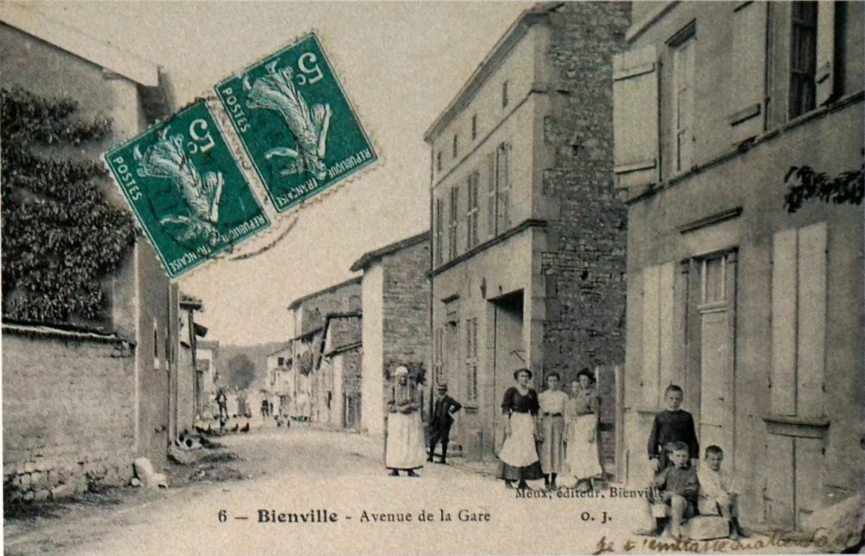 Photo showing: sur une vue de début du xxe siècle.