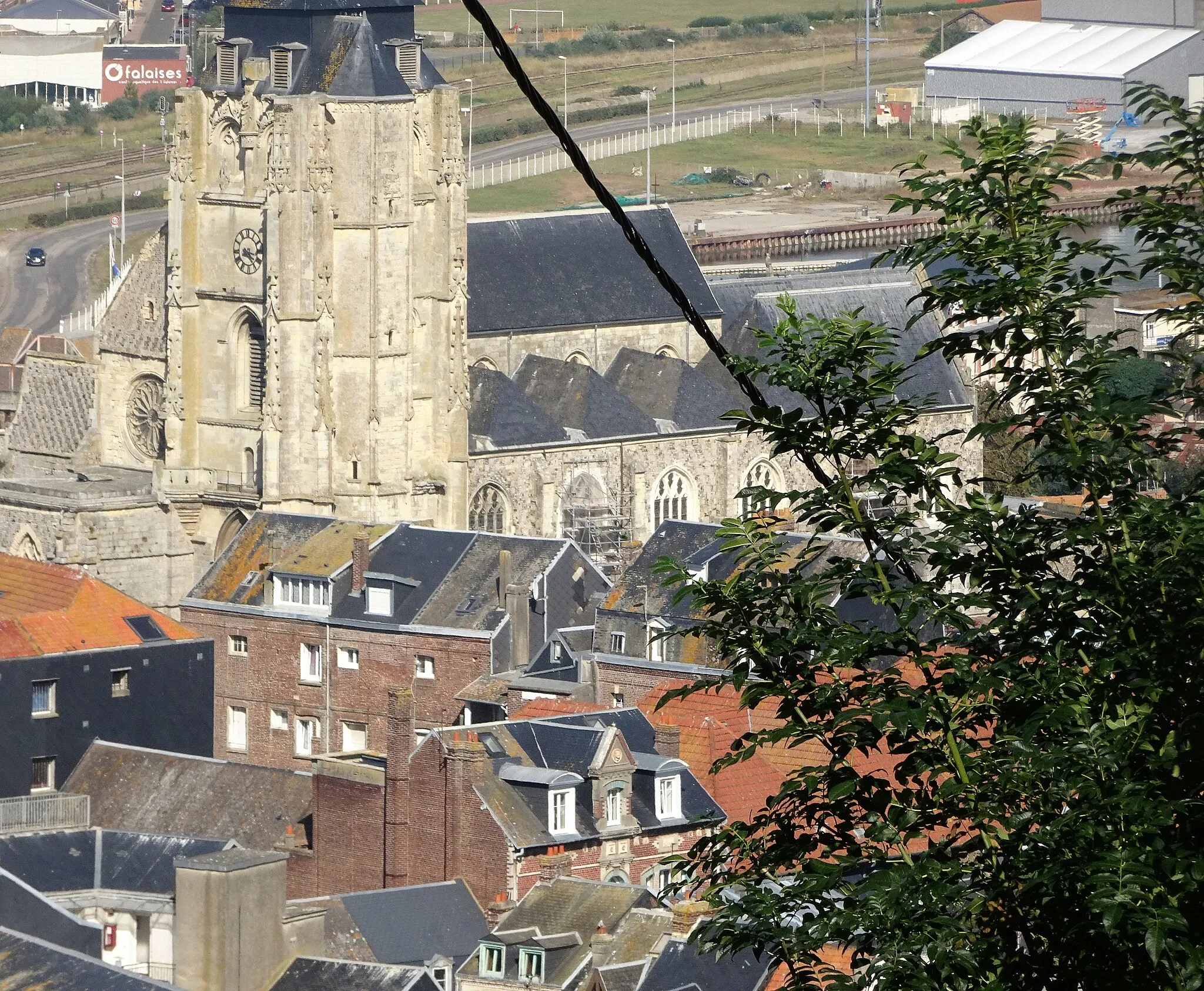 Photo showing: This building is indexed in the base Mérimée, a database of architectural heritage maintained by the French Ministry of Culture, under the reference PA00101069 .