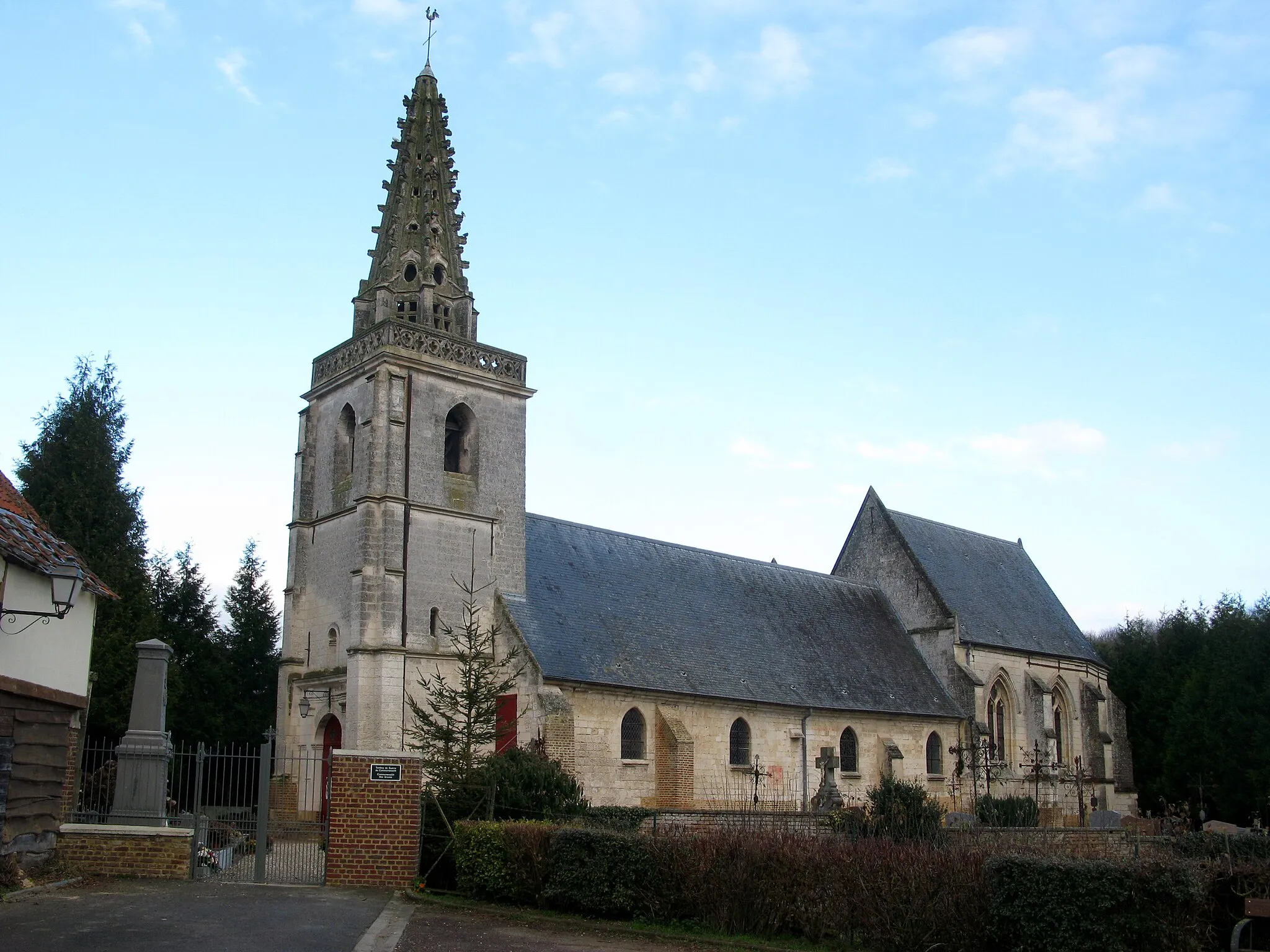 Photo showing: This building is indexed in the base Mérimée, a database of architectural heritage maintained by the French Ministry of Culture, under the reference PA00116118 .