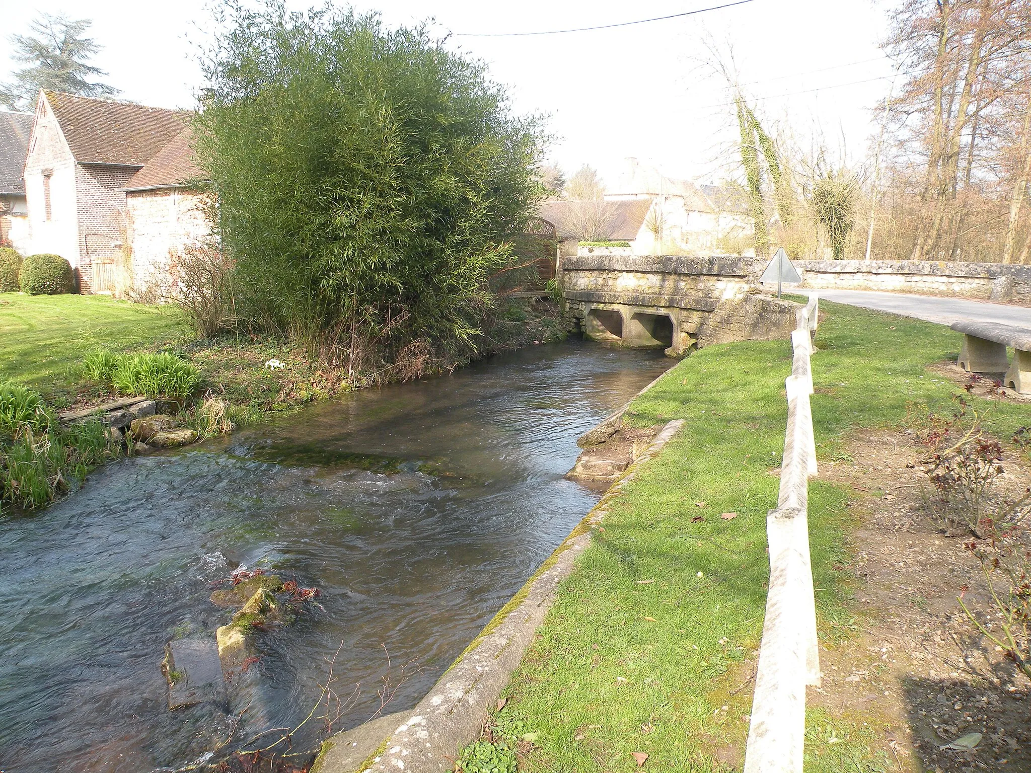 Photo showing: Boutencourt aunette