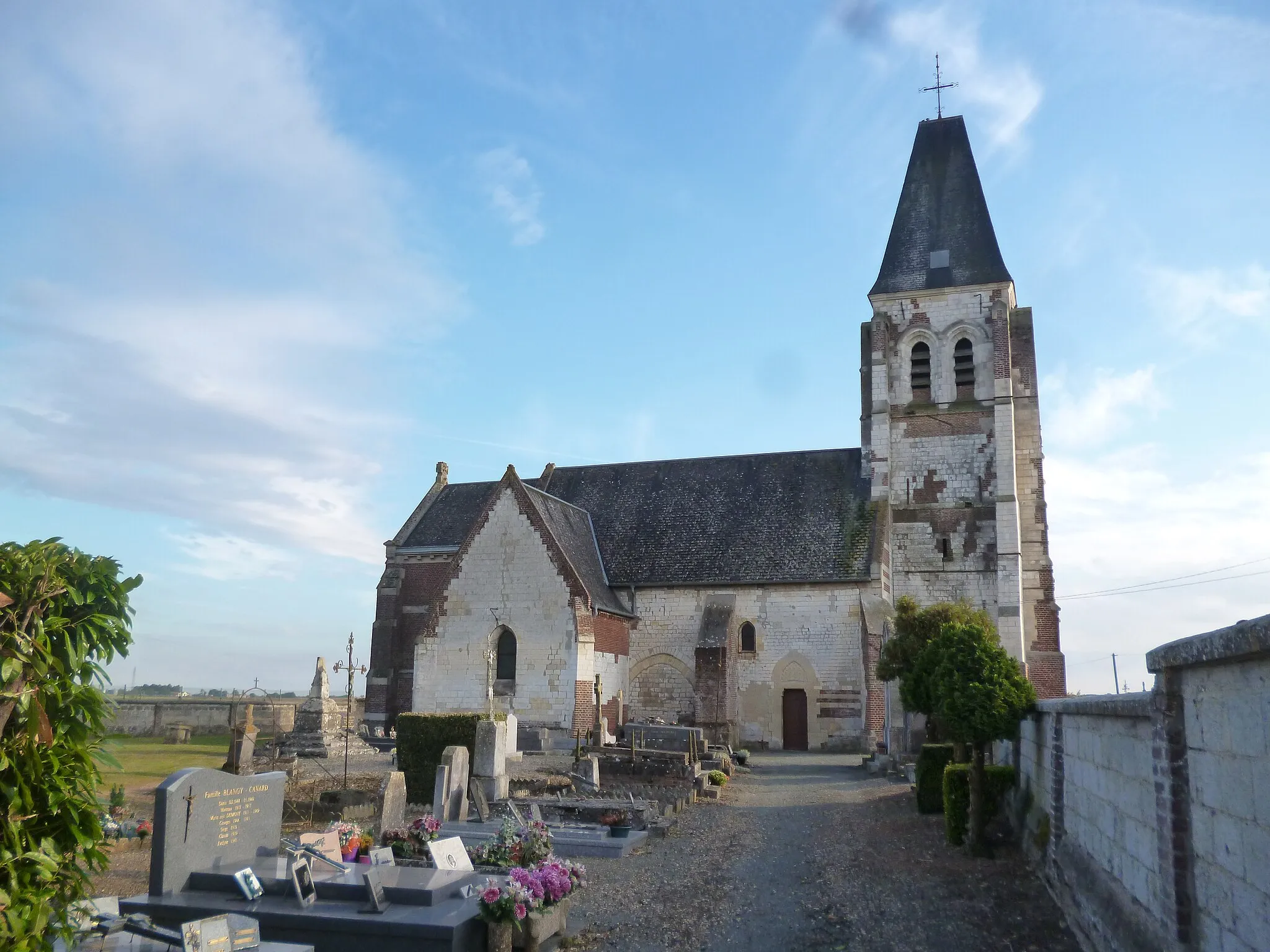 Photo showing: L'église Saint-Martin de Sérévillers (Oise).