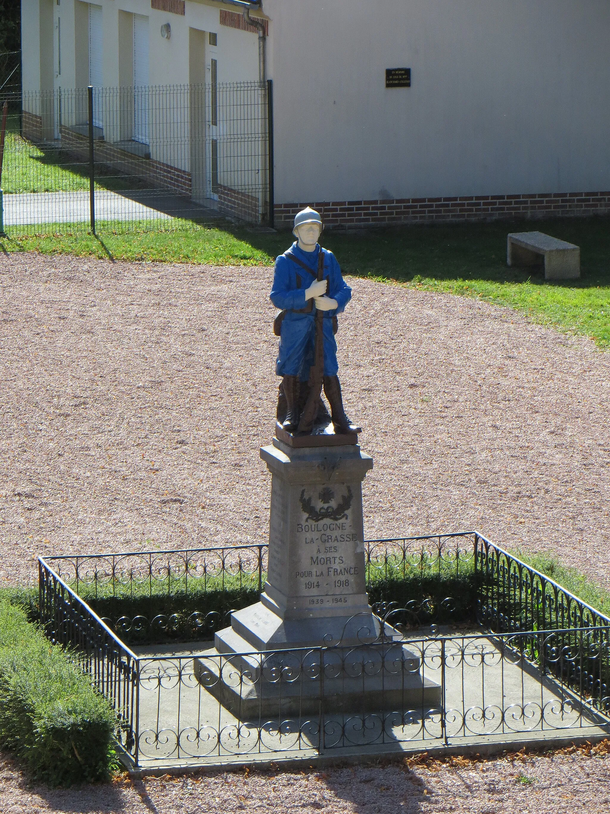 Photo showing: Monument aux morts de la commune