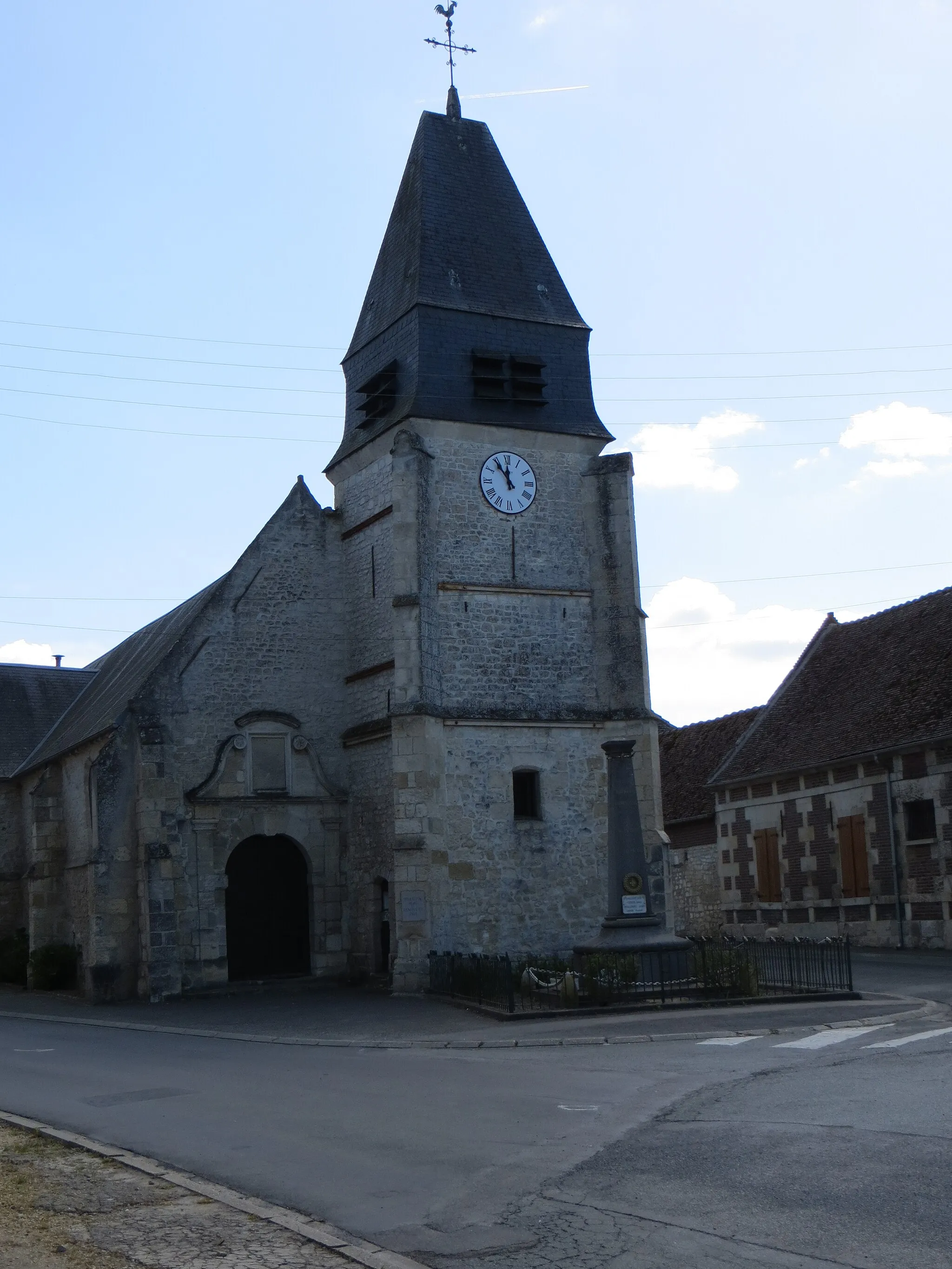 Photo showing: Vue générale de l'église