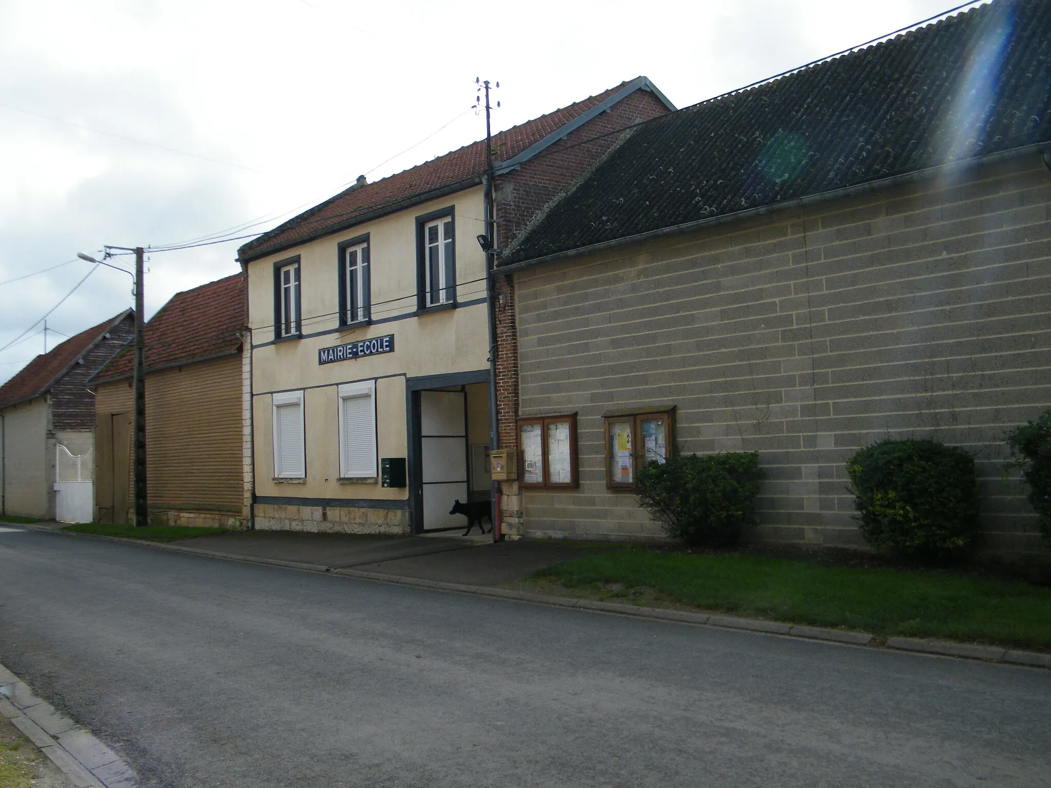 Photo showing: Mairie.