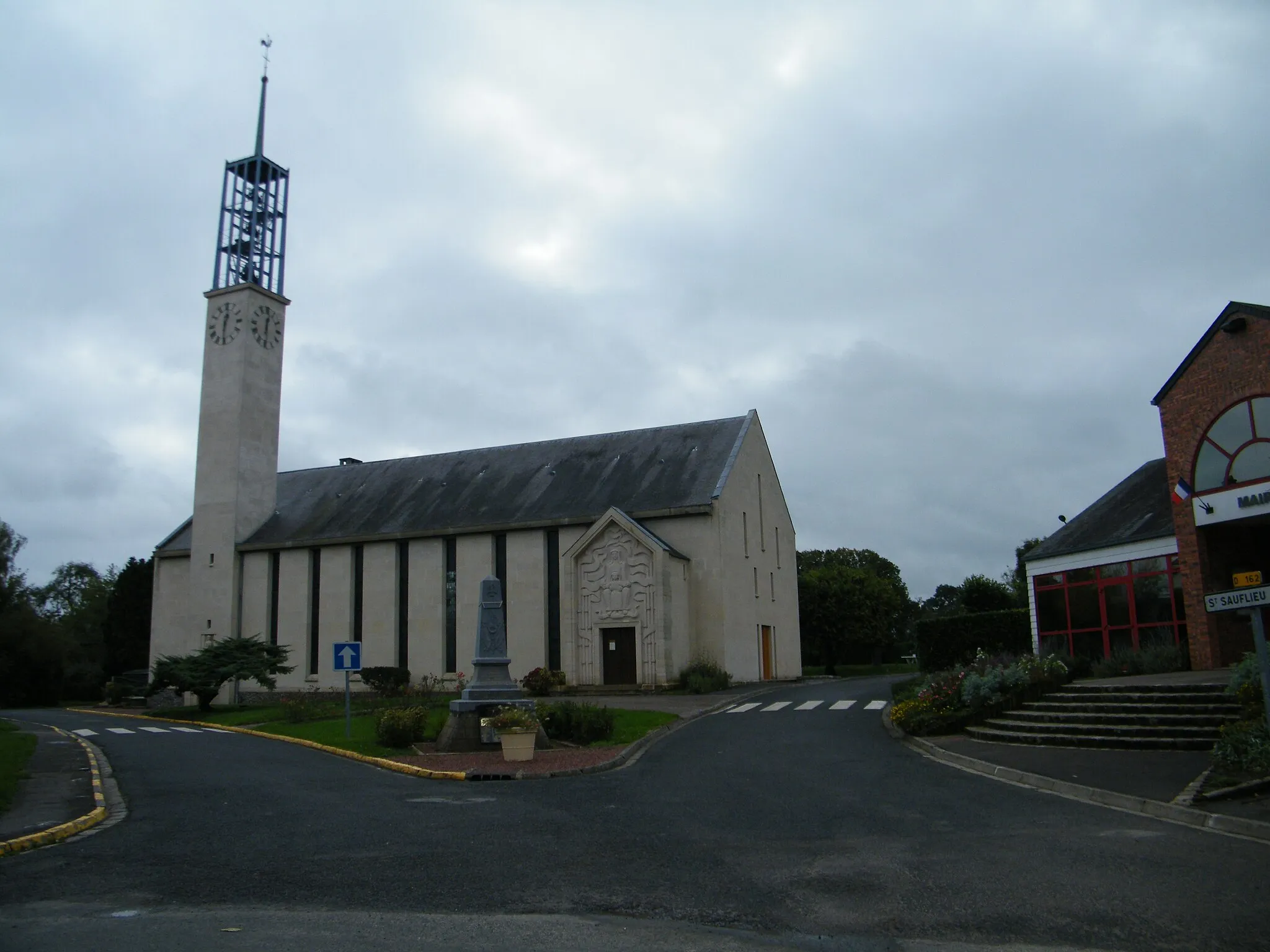 Photo showing: église.