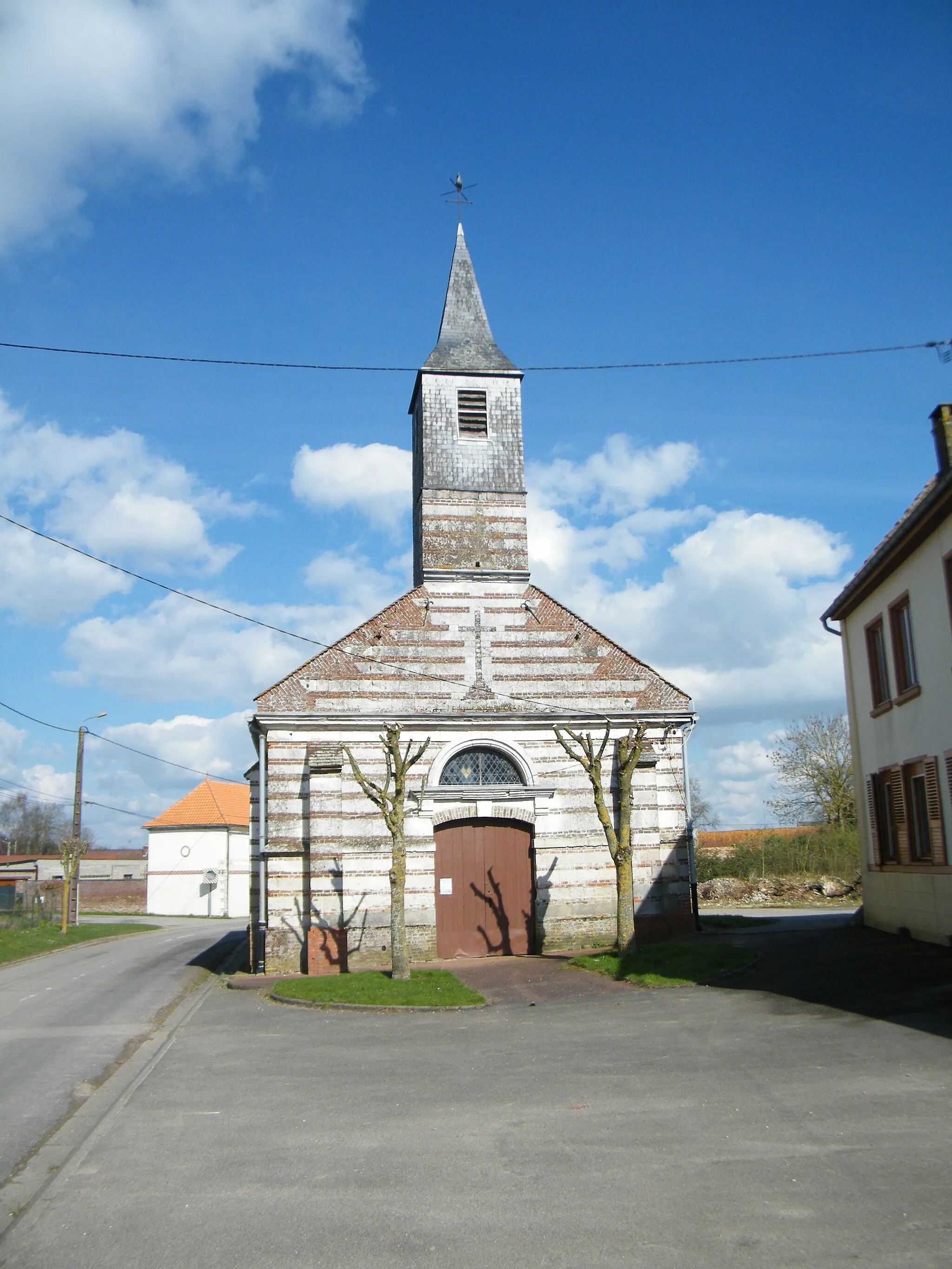 Photo showing: Le clocher de l'église Saint-Riquier de Sorel-en-Vimeu, Somme, France.