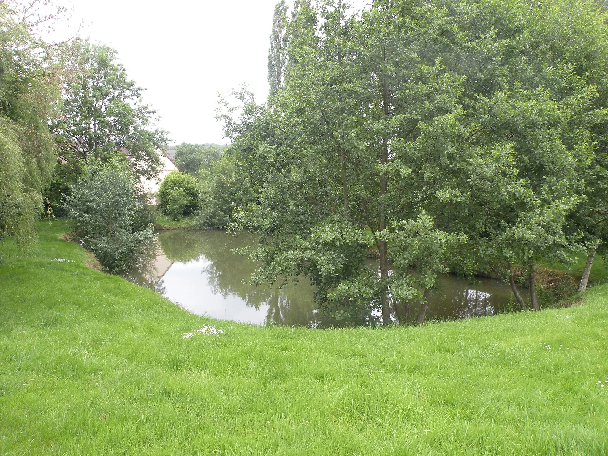 Photo showing: Lhéraule parc