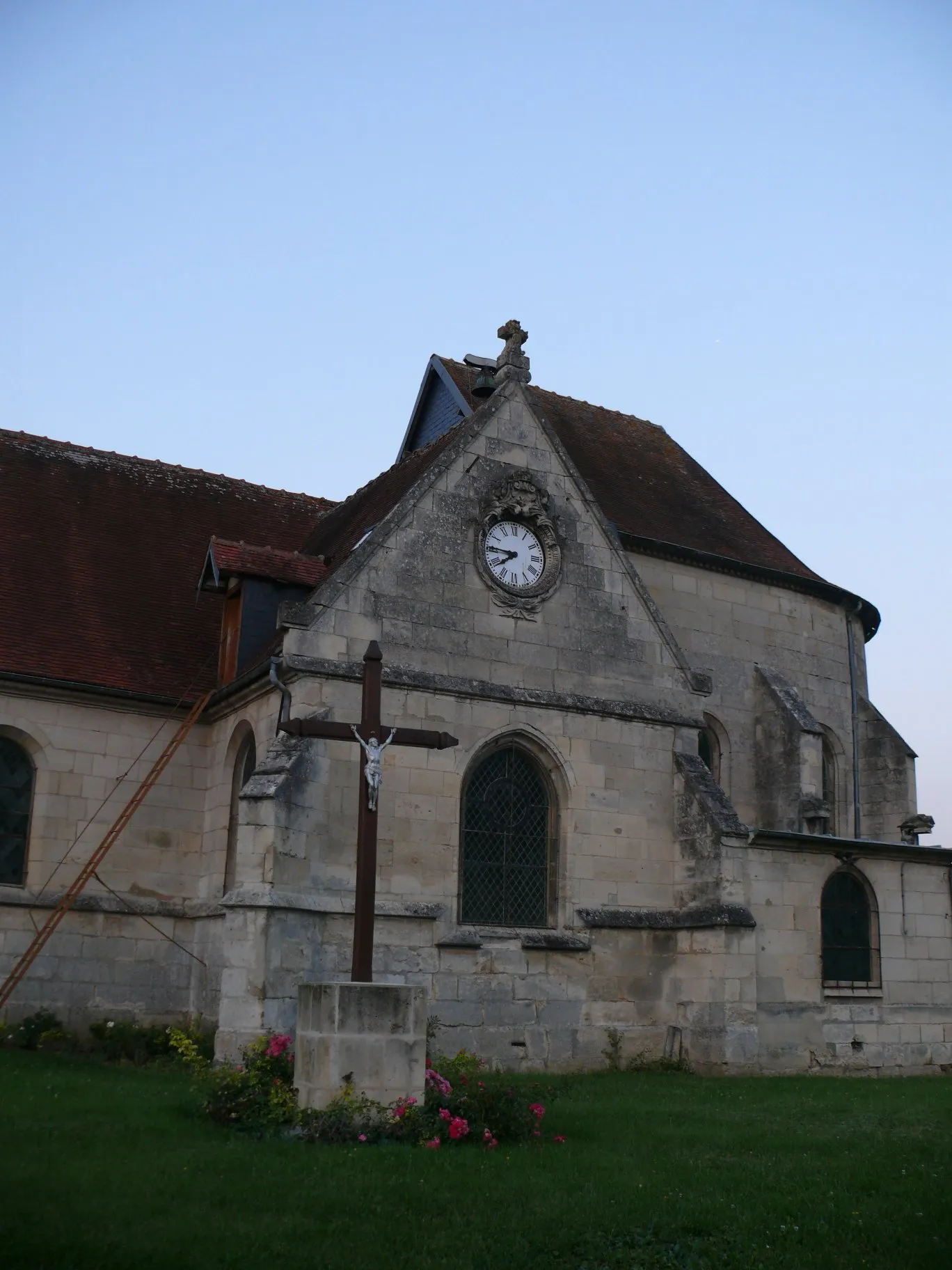 Photo showing: Saint-Vaast's church of Marest-sur-Matz (Oise, Picardie, France).