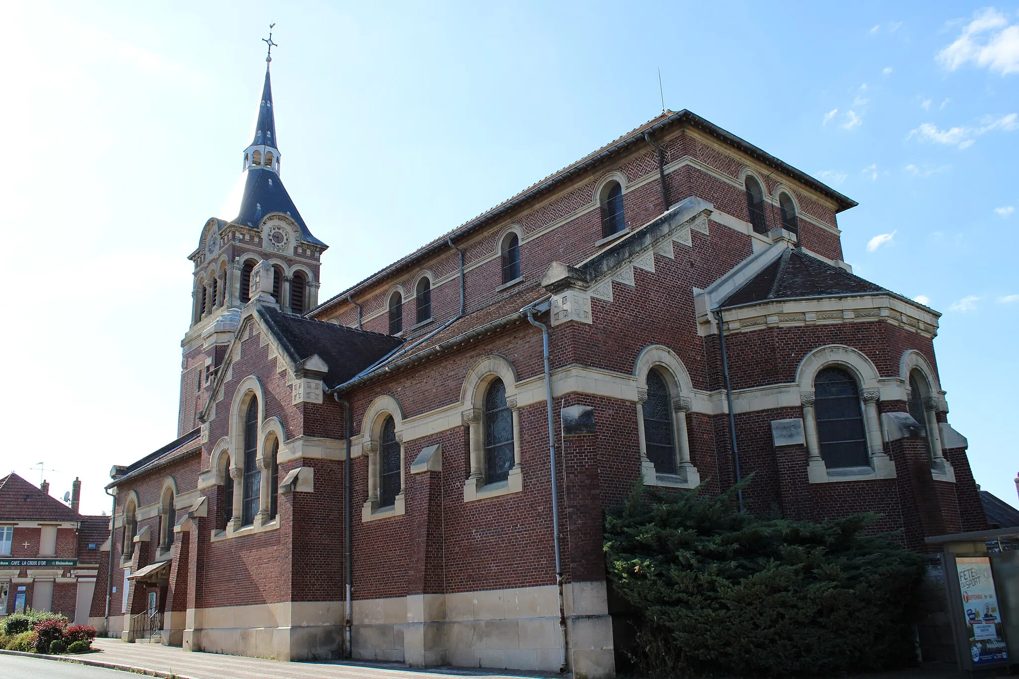 Photo showing: L'église