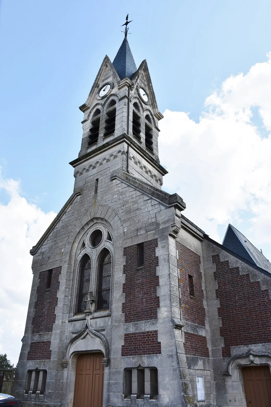 Photo showing: Église Saint-Sulpice d'Écuvilly (60).