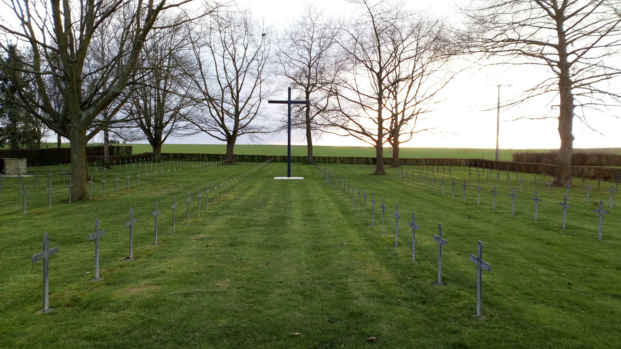 Photo showing: Cimetière militaire allemand de Béthencourt-sur-Somme