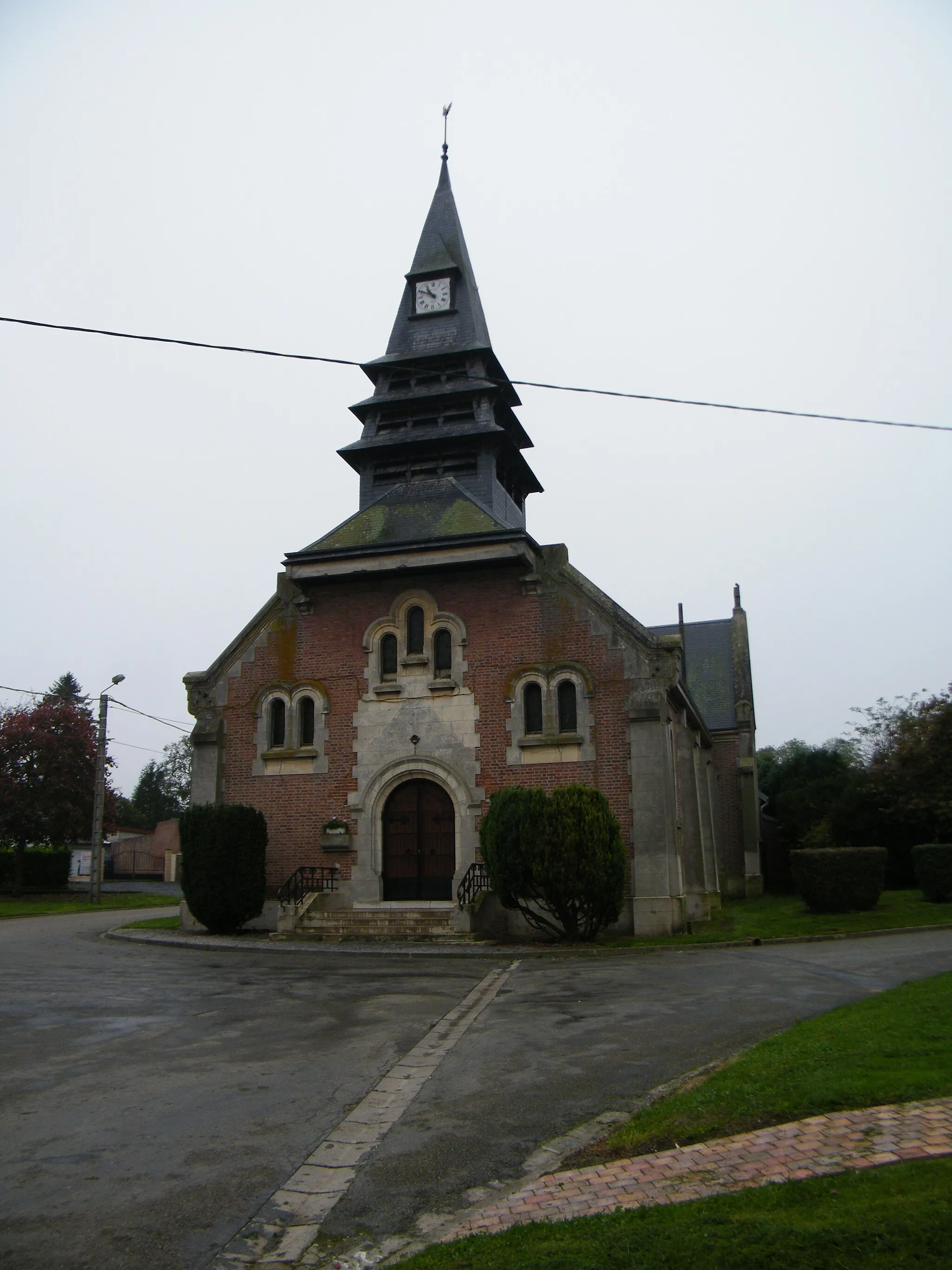 Photo showing: L'église de Vrély (Somme), France.