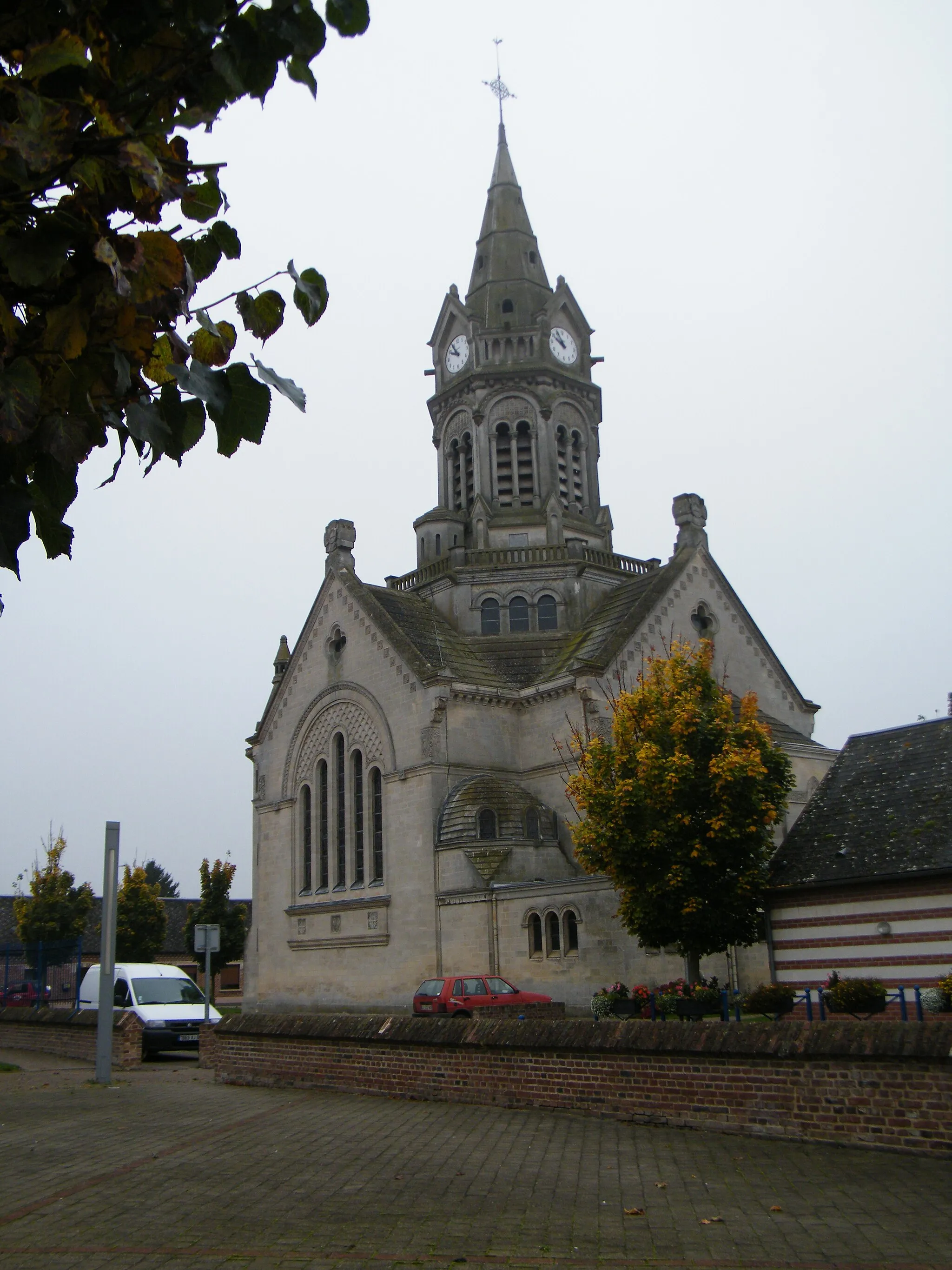 Photo showing: église.