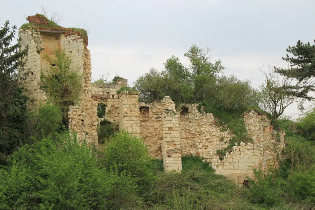 Photo showing: Château de Mailly-Raineval 2000