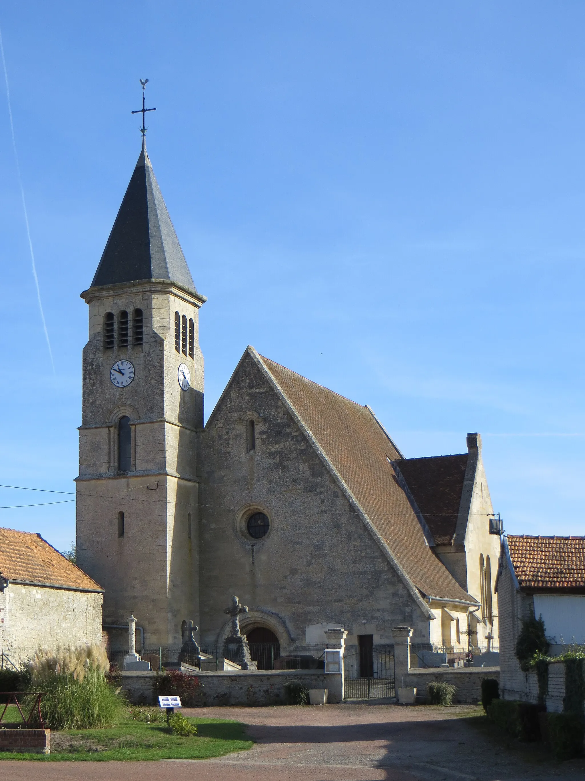 Photo showing: Vue générale de l'église