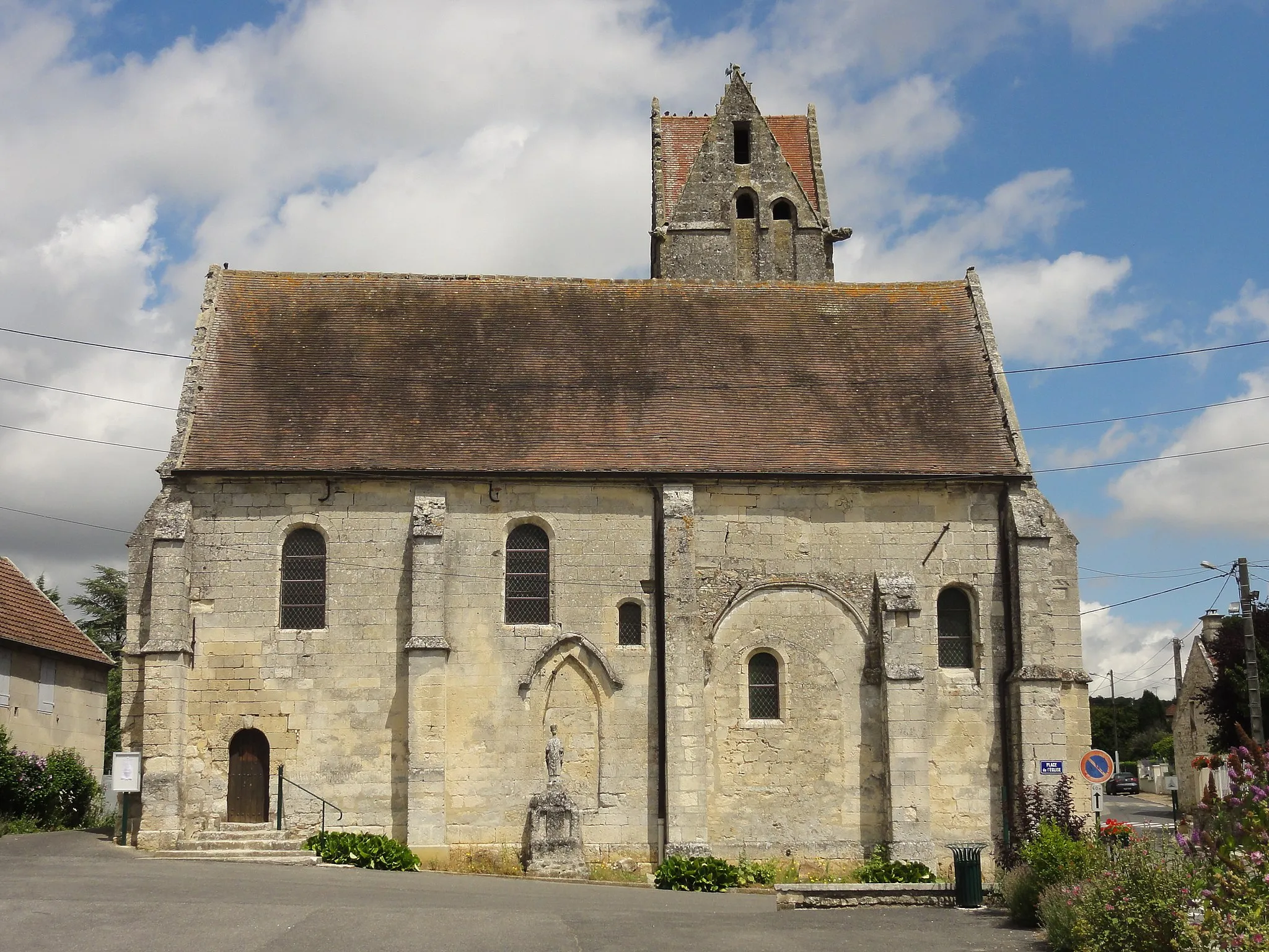 Photo showing: Église Saint-Léger d'Éméville (voir titre).