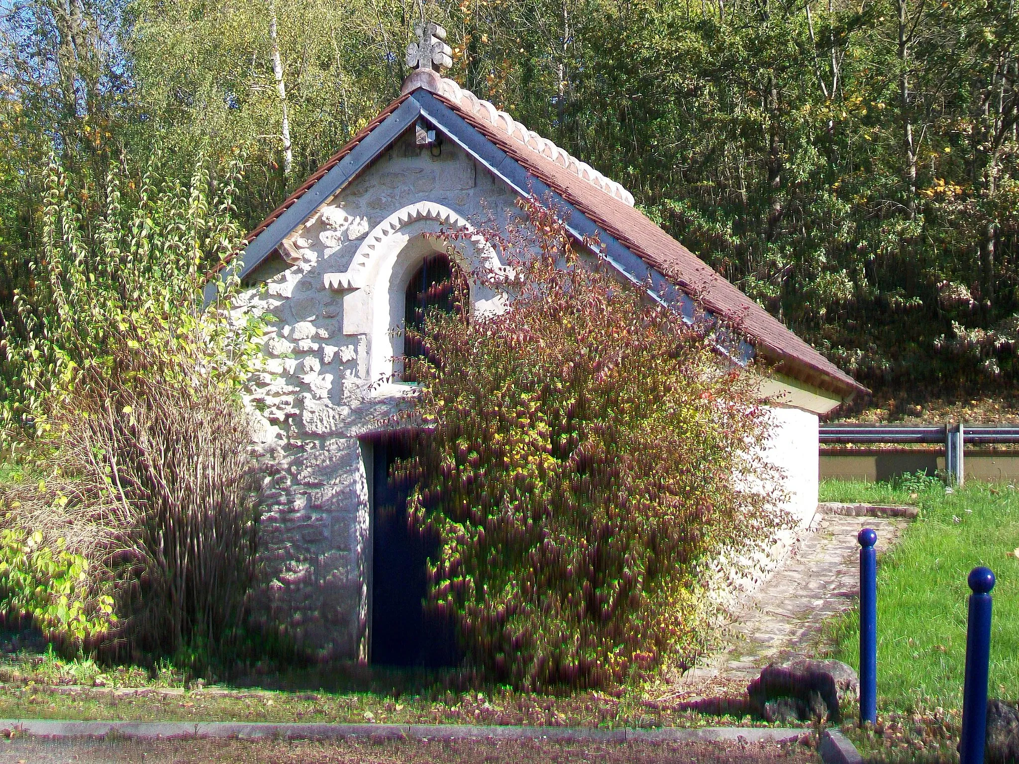 Photo showing: La petite chapelle Saint-Antoine-de-Padoue à l'entrée sud du village.