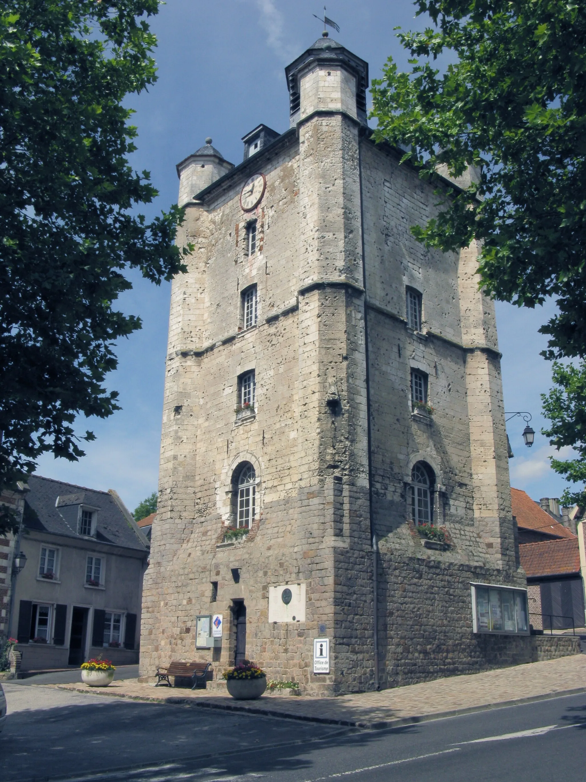 Photo showing: The belfry of Saint-Riquier, Somme, France.