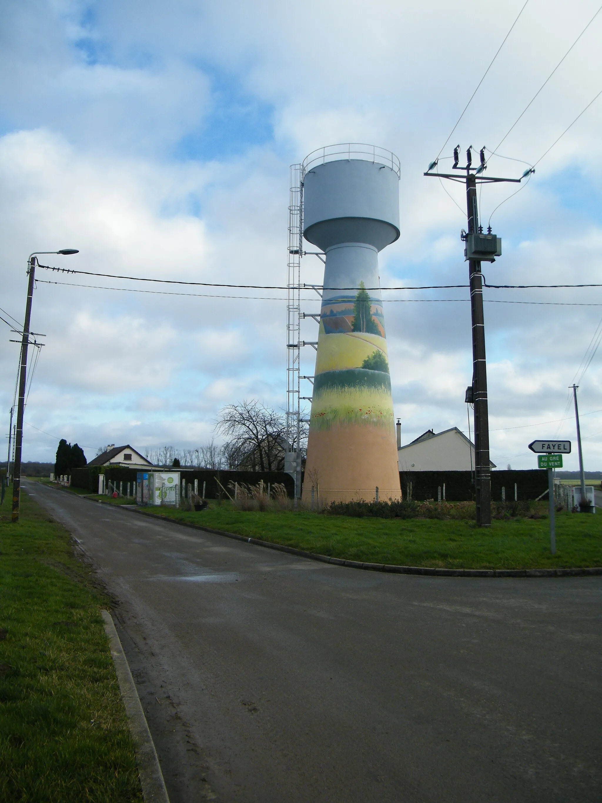 Photo showing: Montagne-Fayel, Somme, Fr, château d'eau.