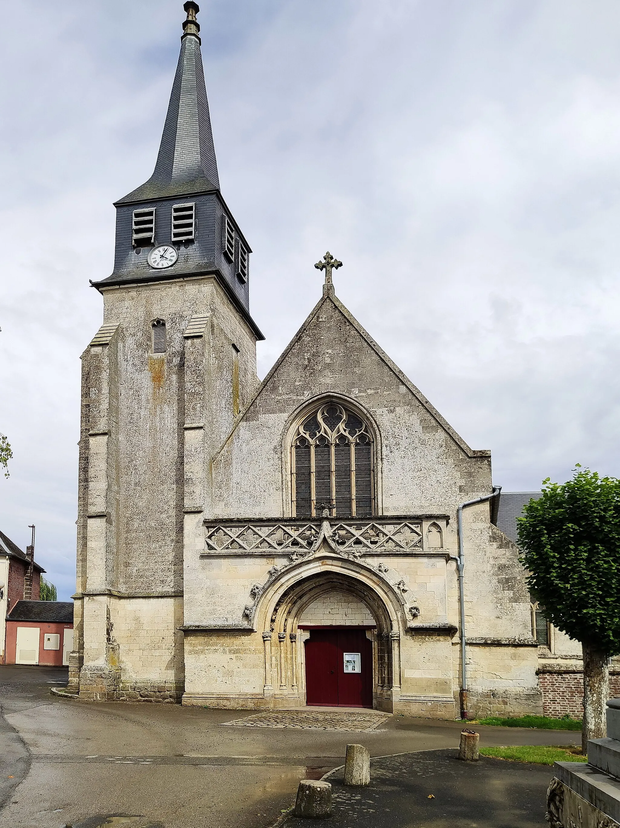 Photo showing: Contay : L'église Saint-Hilaire
