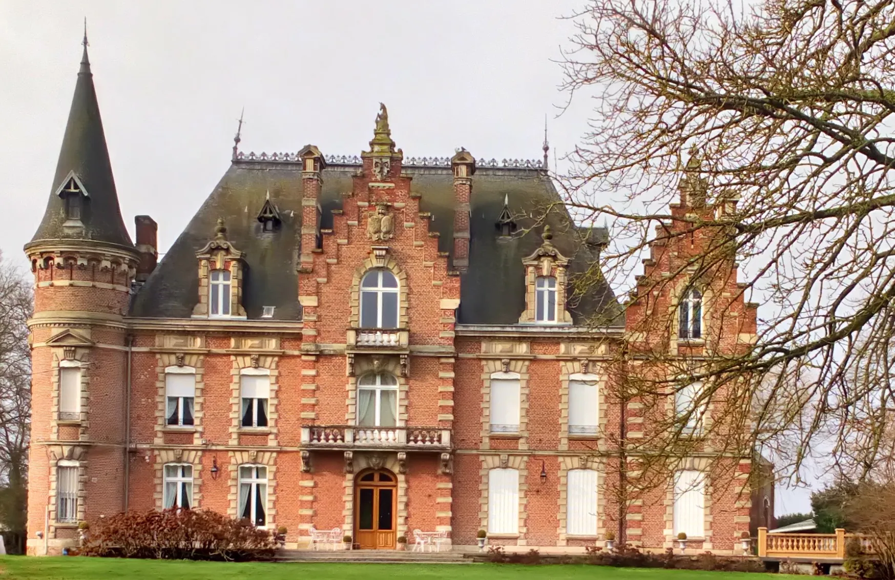 Photo showing: Château de Baizieux 3