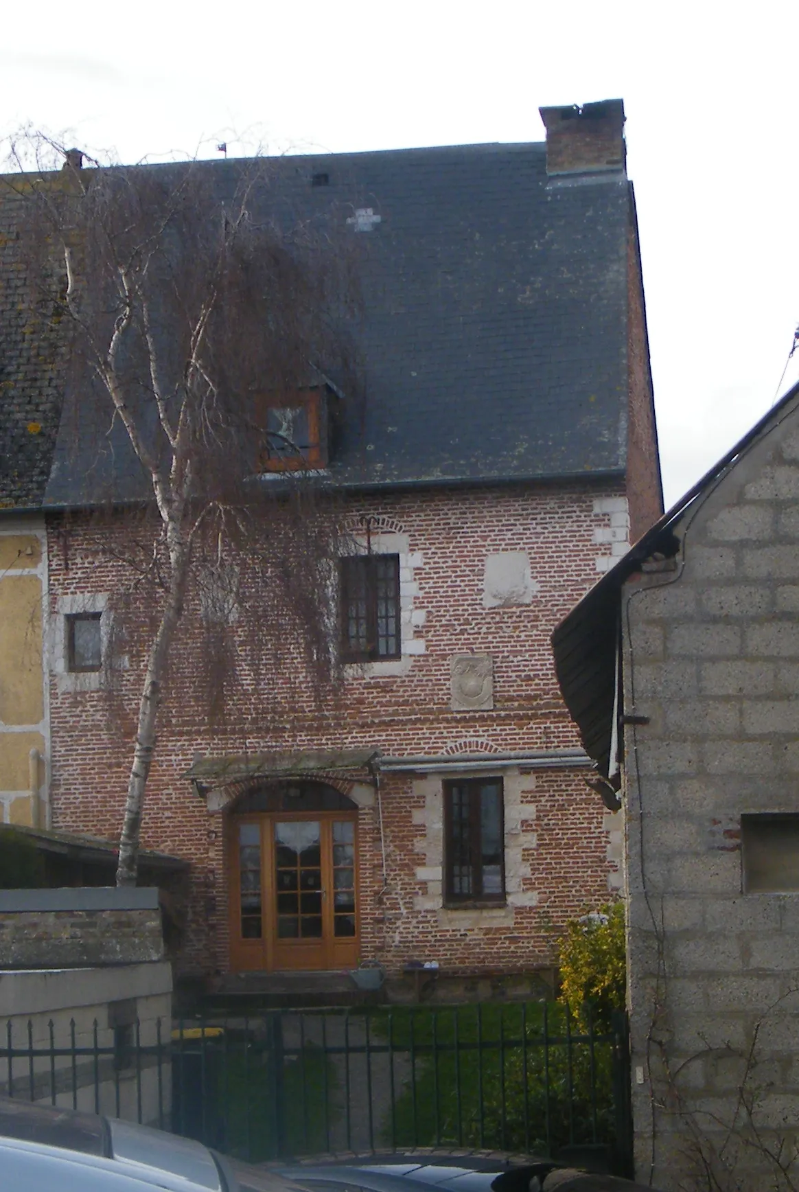 Photo showing: rue de la commanderie, architecture locale