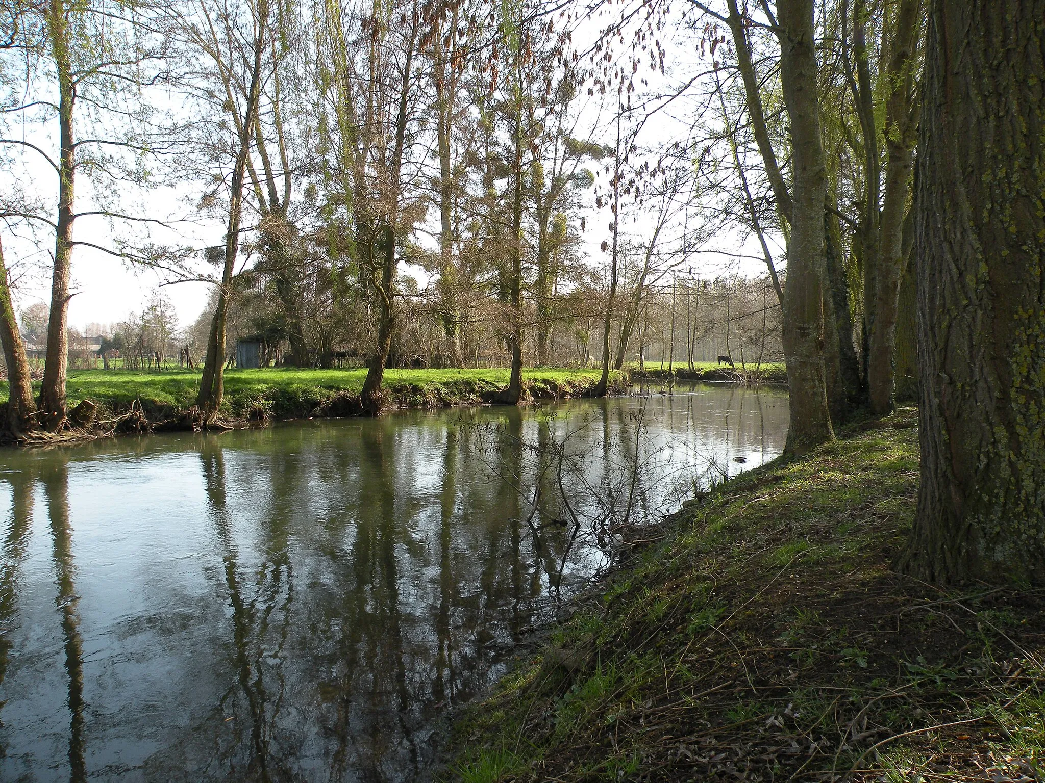 Photo showing: le thérain à Rochy-Condé