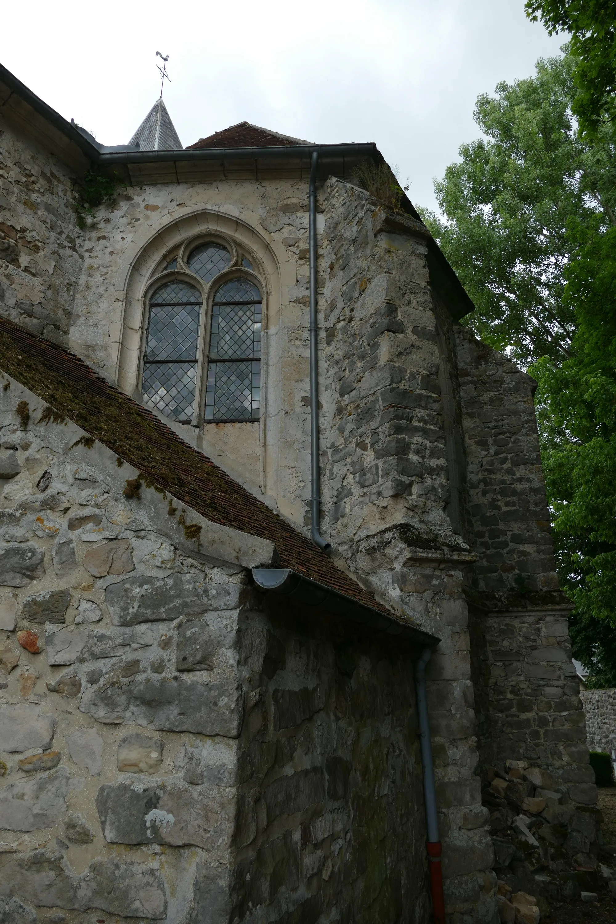 Photo showing: Saint-Dieudonné's church in Droizelles (Versigny, Oise, Picardie, France).