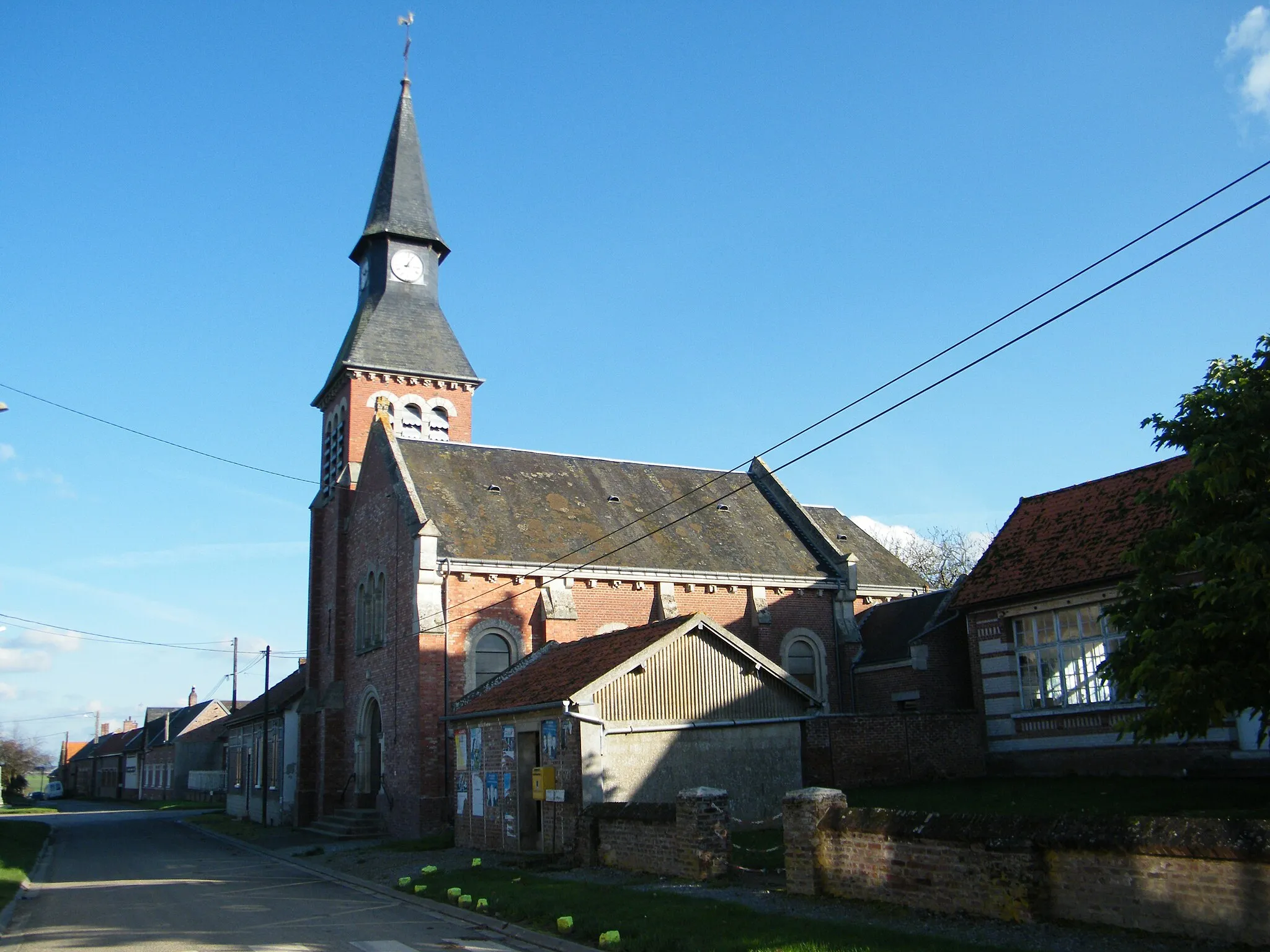 Photo showing: L'église.