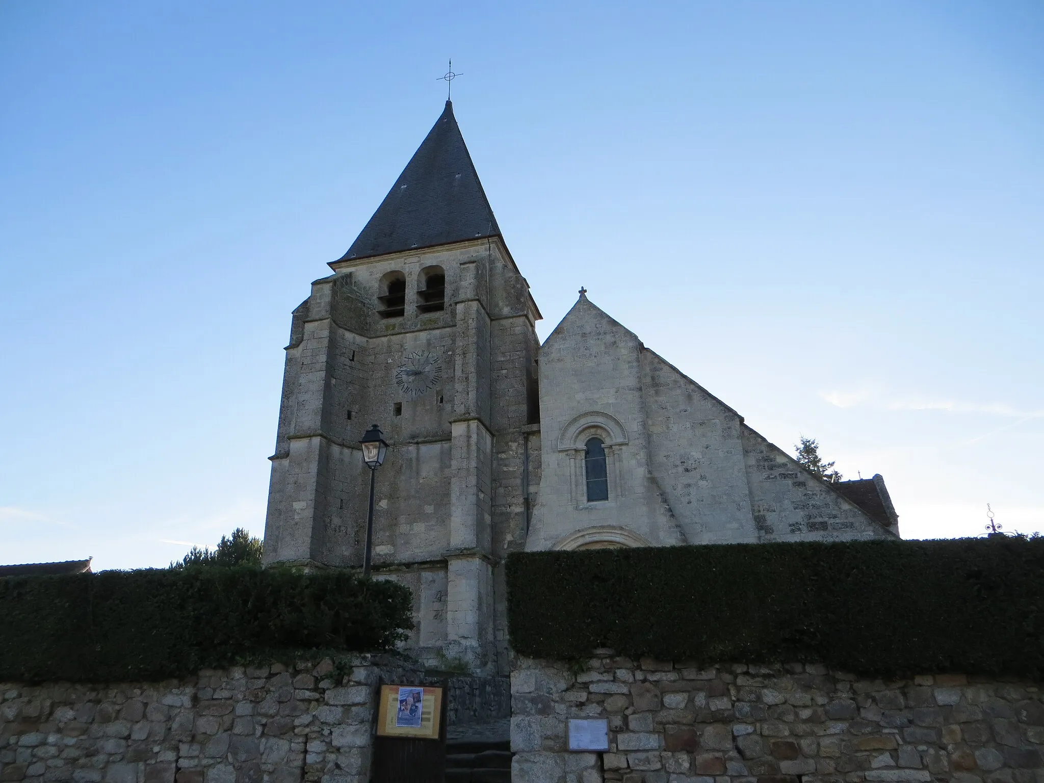 Photo showing: This building is indexed in the base Mérimée, a database of architectural heritage maintained by the French Ministry of Culture, under the reference PA00114486 .