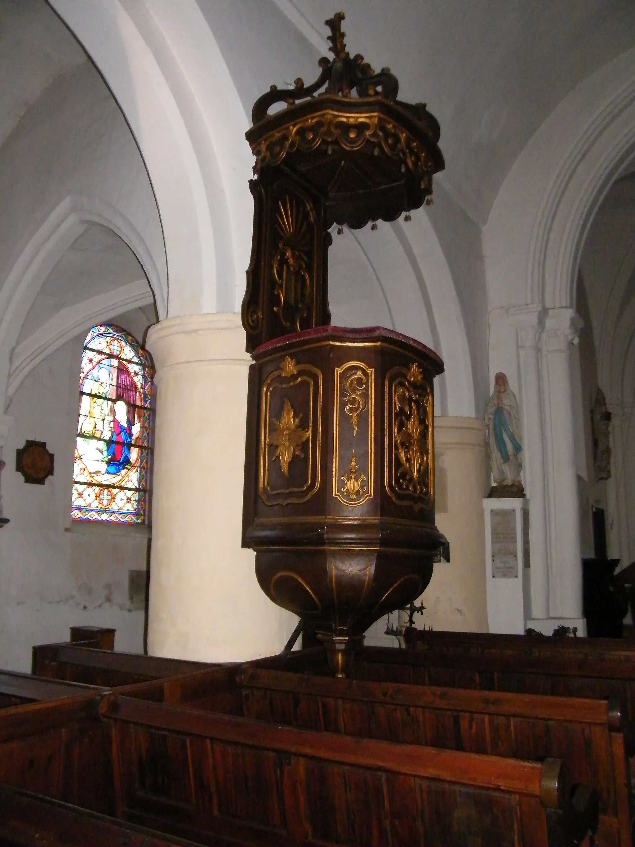 Photo showing: La chaire, dans l'église.