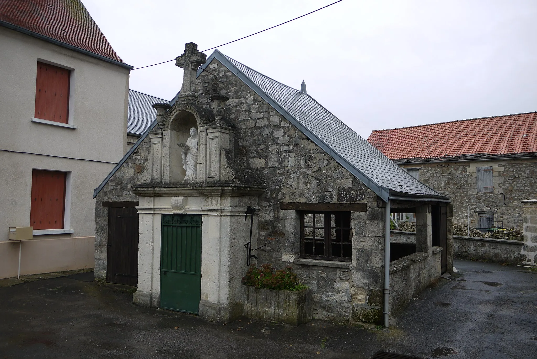 Photo showing: Lavoir à Arcy-Sainte-Restitue