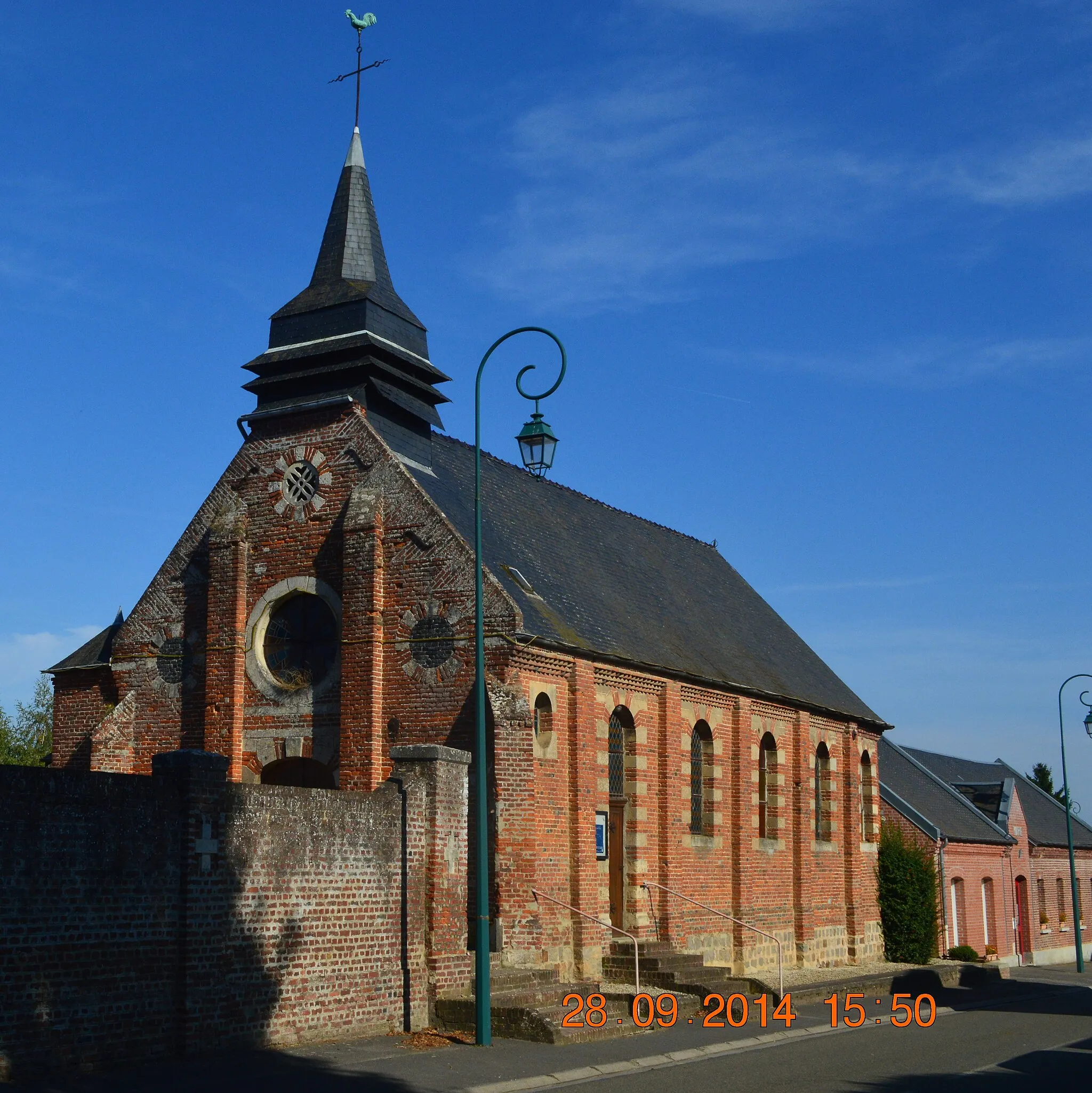 Photo showing: Aubigny-aux-Kaisnes Church