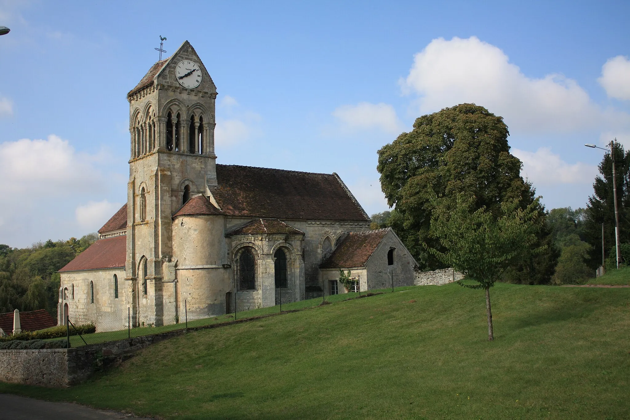 Photo showing: Église Saint-Martin de Bonnesvalyn