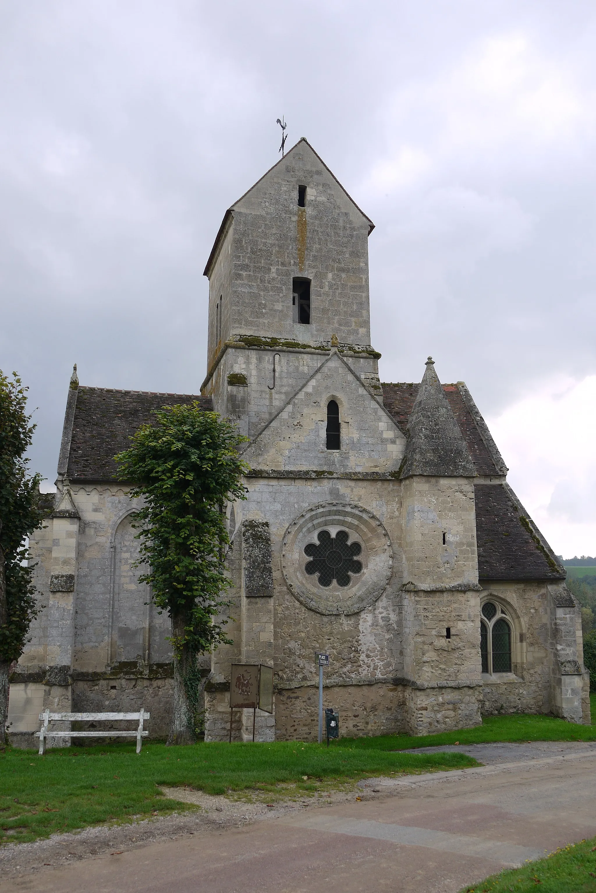 Photo showing: Église Saint-Crépin de Brumetz