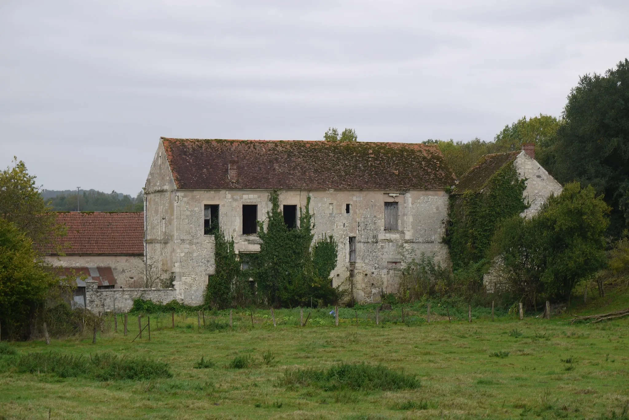 Photo showing: Château de Givray
