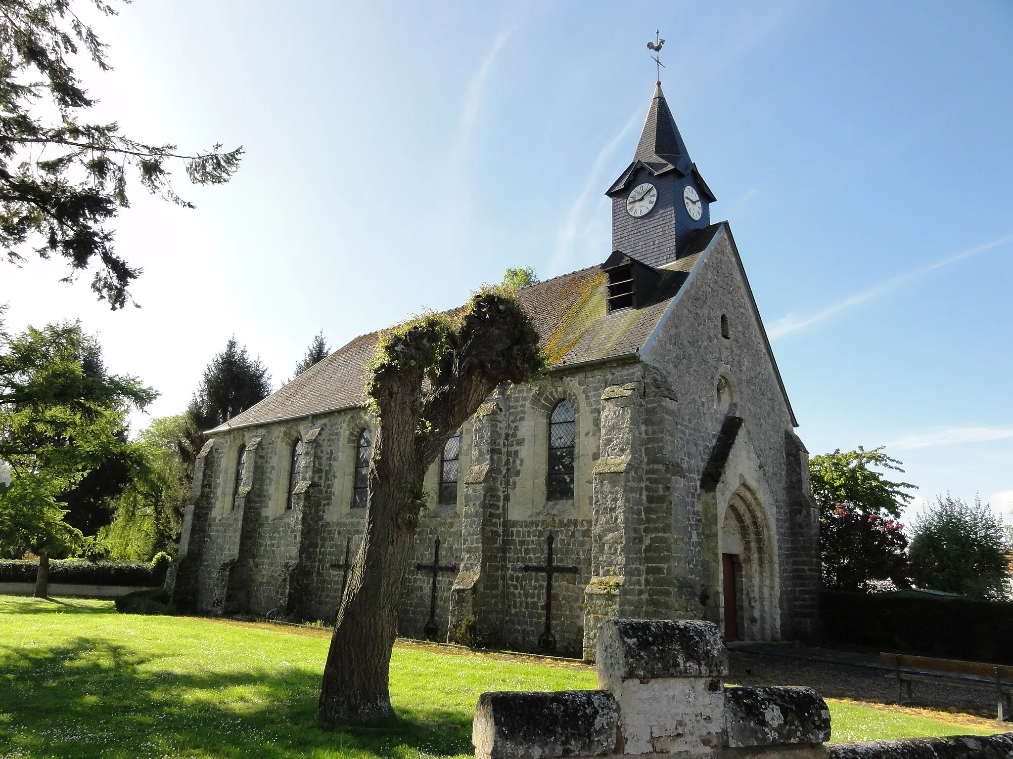 Photo showing: Chambry (Aisne) église