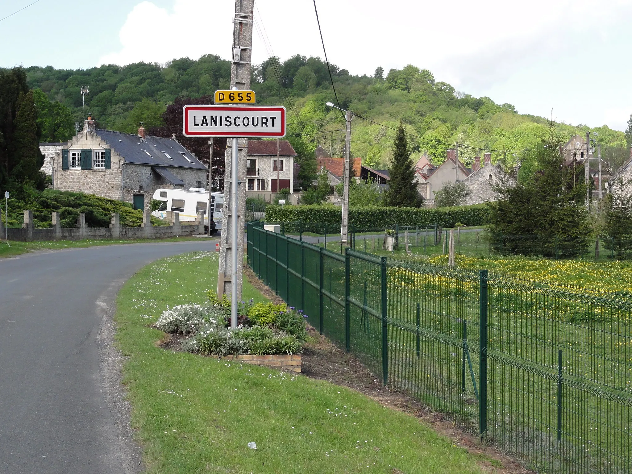 Photo showing: Laniscourt (Aisne) city limit sign