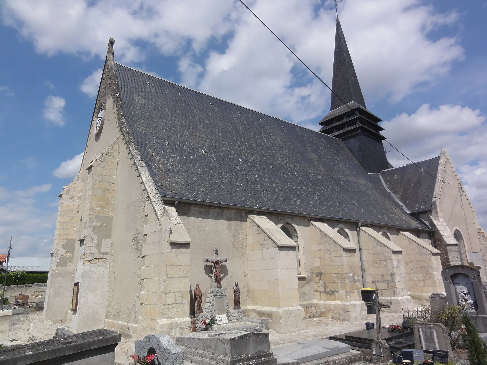 Photo showing: Marest-Dampcourt (Aisne) église à Marest