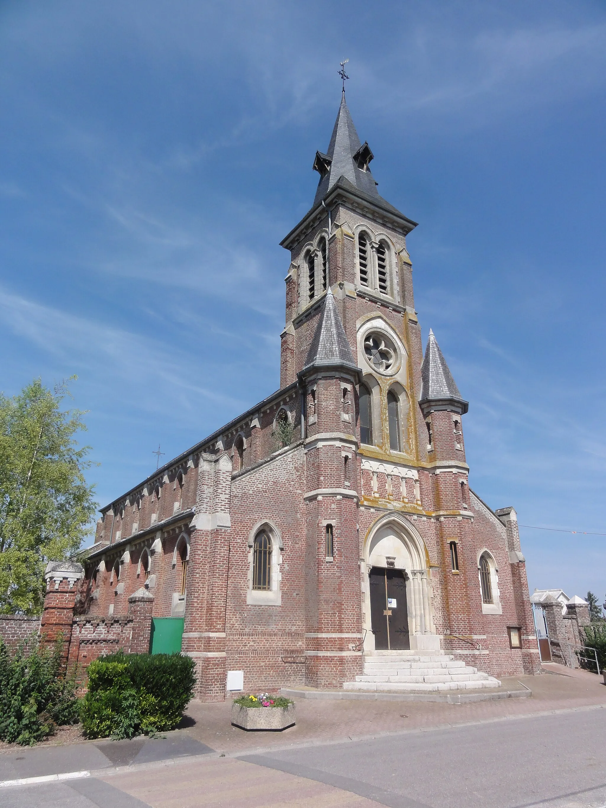 Photo showing: Mont-d'Origny (Aisne) église