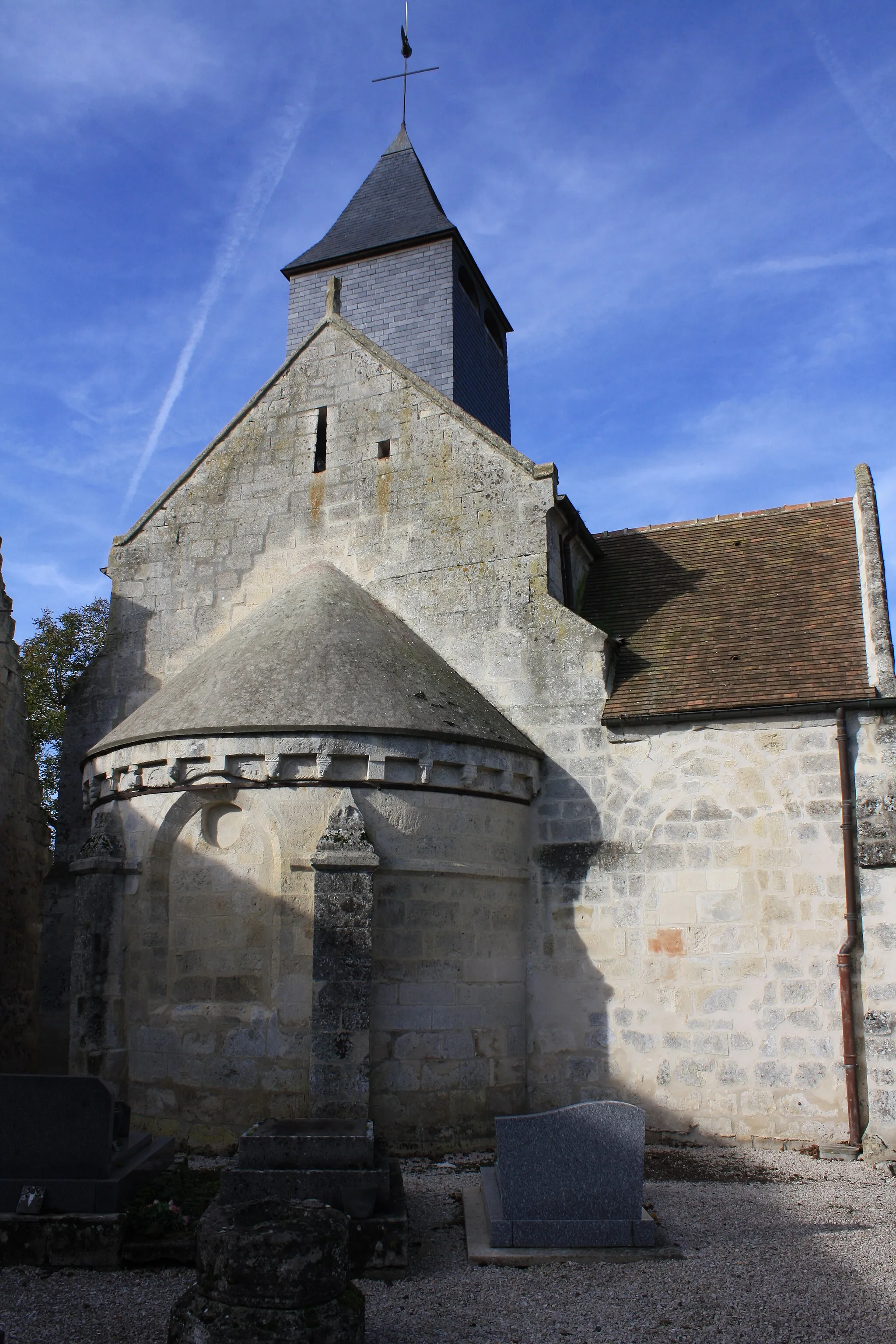 Photo showing: Église Saint-Jacques de Nampteuil-sous-Muret
