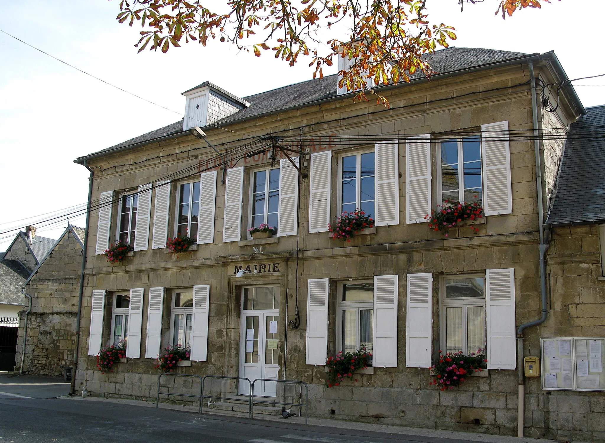 Photo showing: Saint-Christophe-à-Berry (Aisne, France) -
La mairie..
.