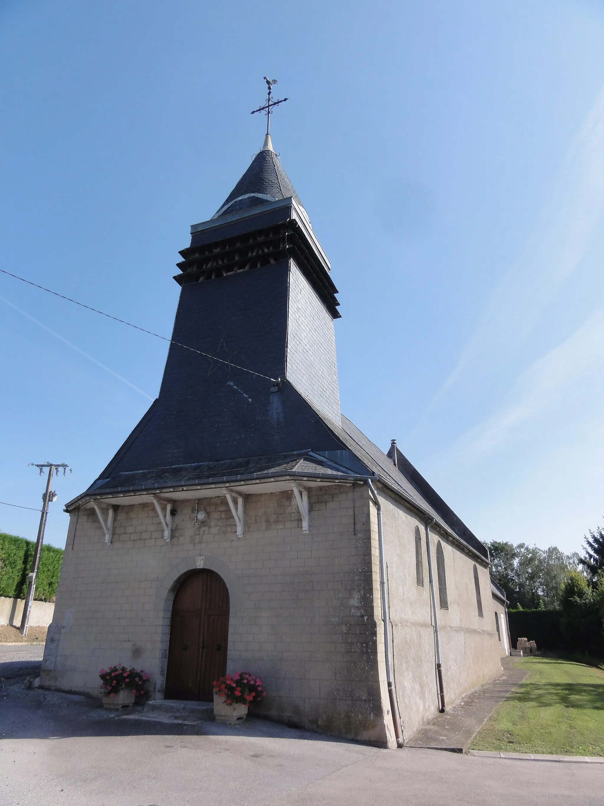 Photo showing: Regny (Aisne) église Saint Martin