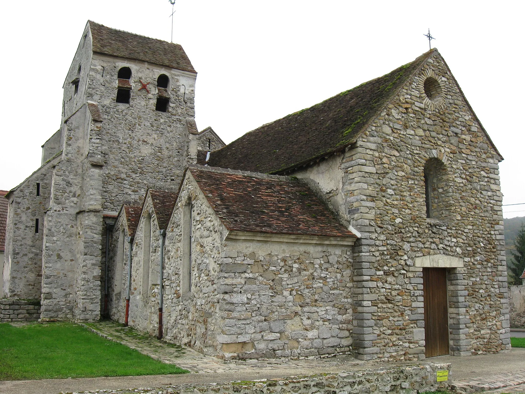 Photo showing: Église catholique saint Jean-Baptiste de Romeny-sur-Marne. (département de l'Aisne , région Picardie).