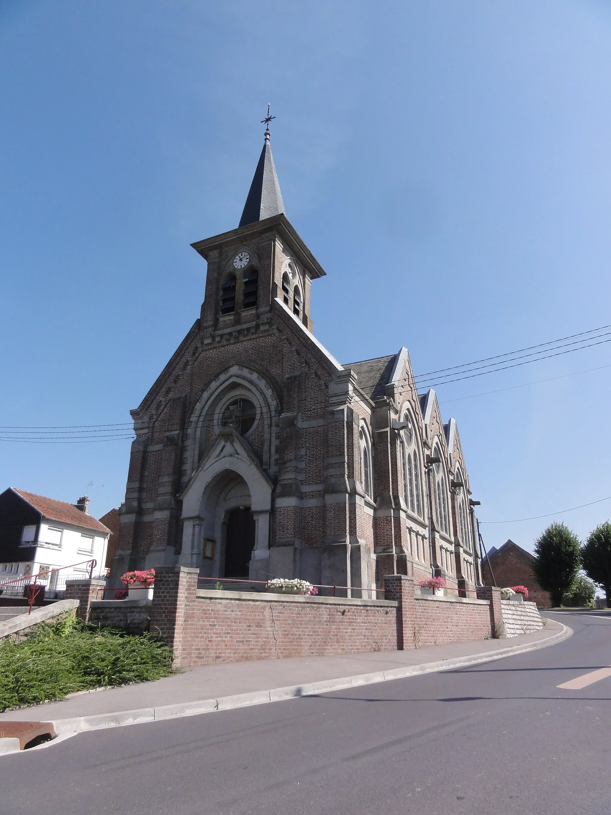 Photo showing: Thenelles (Aisne) église