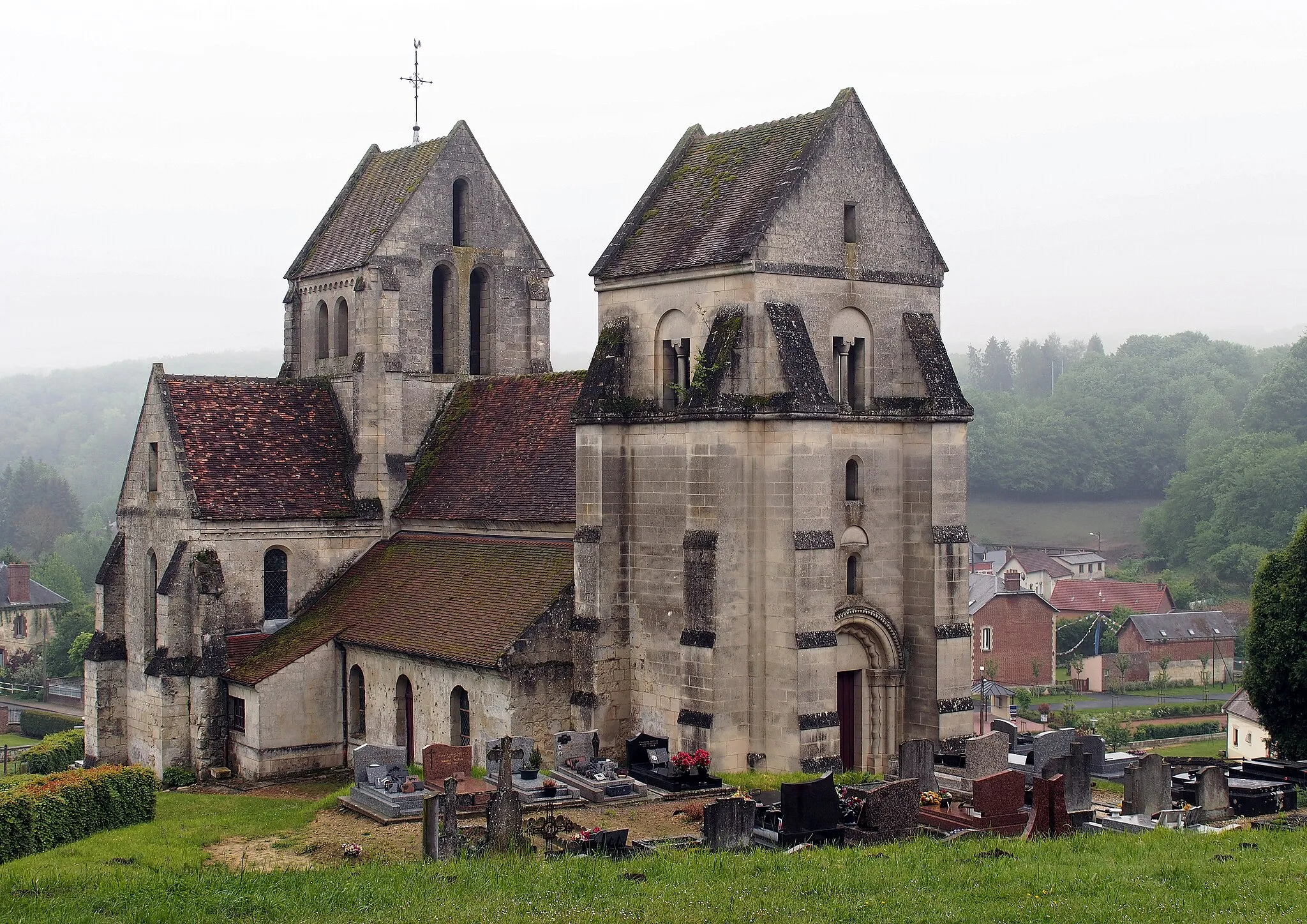 Photo showing: This building is indexed in the base Mérimée, a database of architectural heritage maintained by the French Ministry of Culture, under the reference PA00115926 .